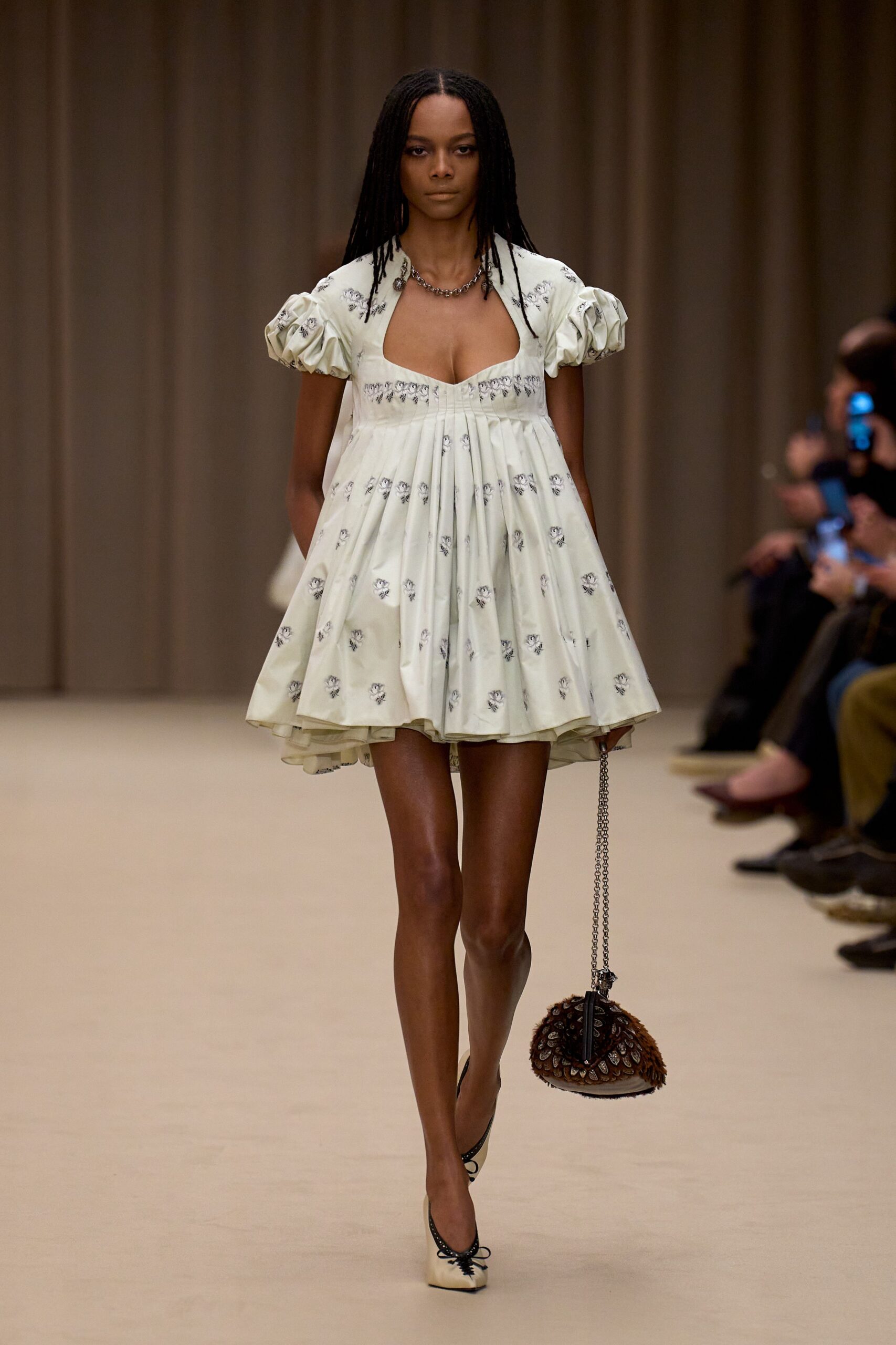 Alexander McQueen Fall 2026 Ready-to-Wear Look 20