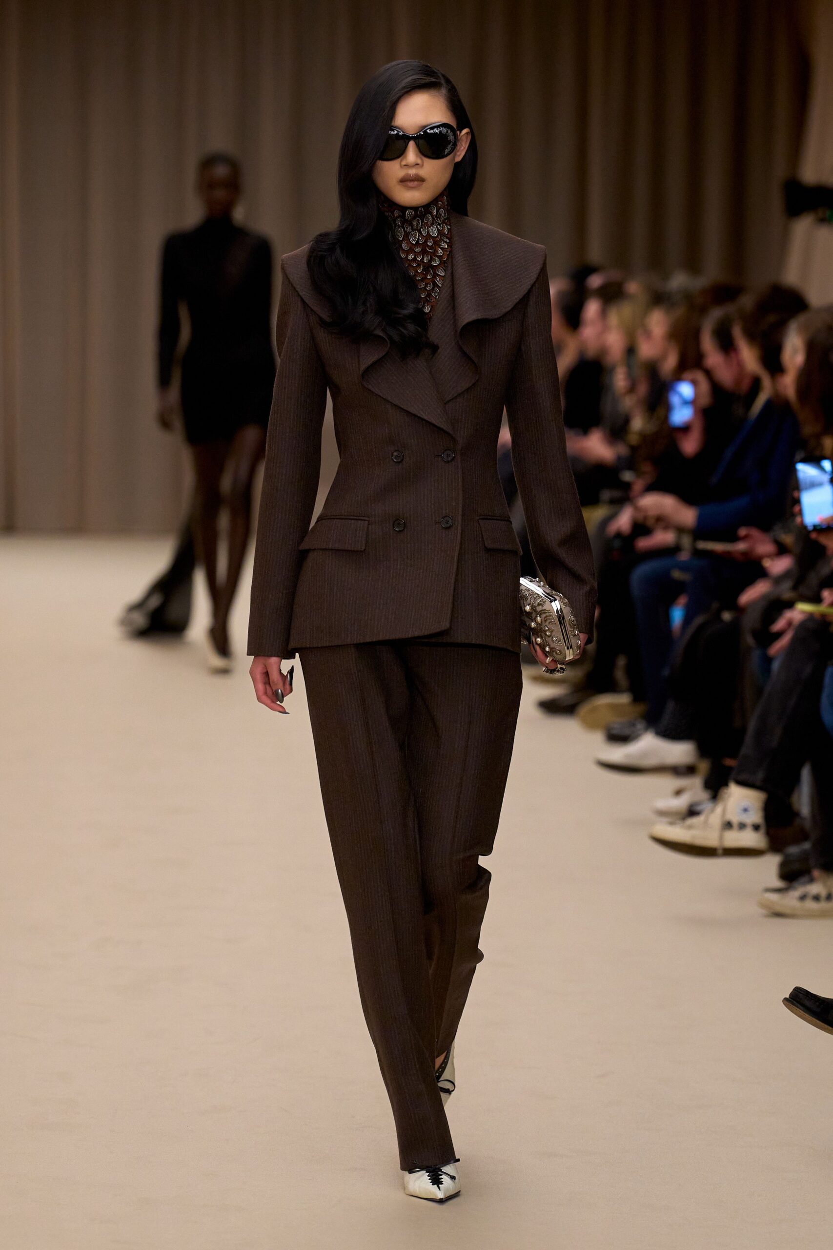 brown wool long-sleeve collared tailored buttoned pencil suit
