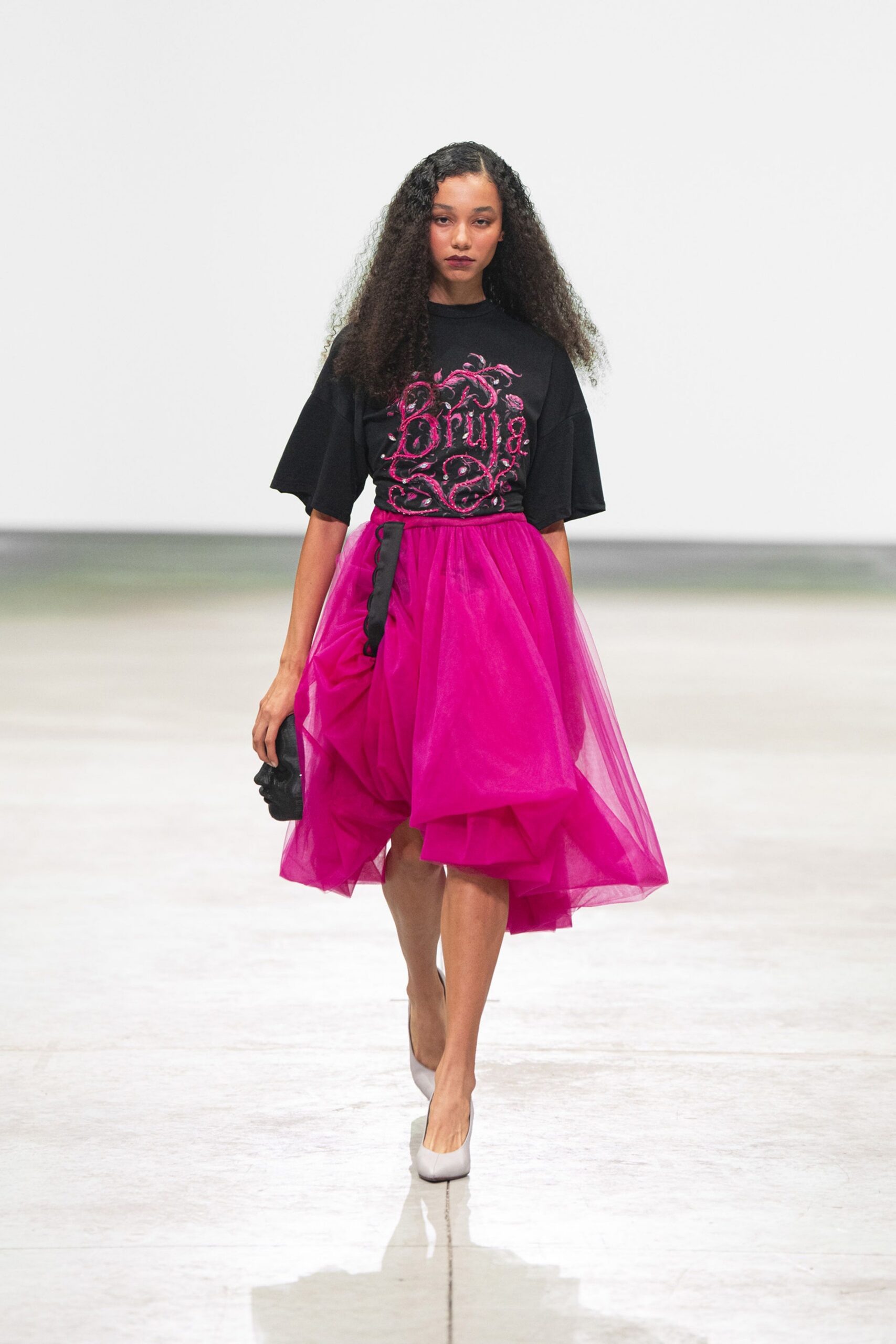 black cotton short-sleeve collared fitted embroidered top