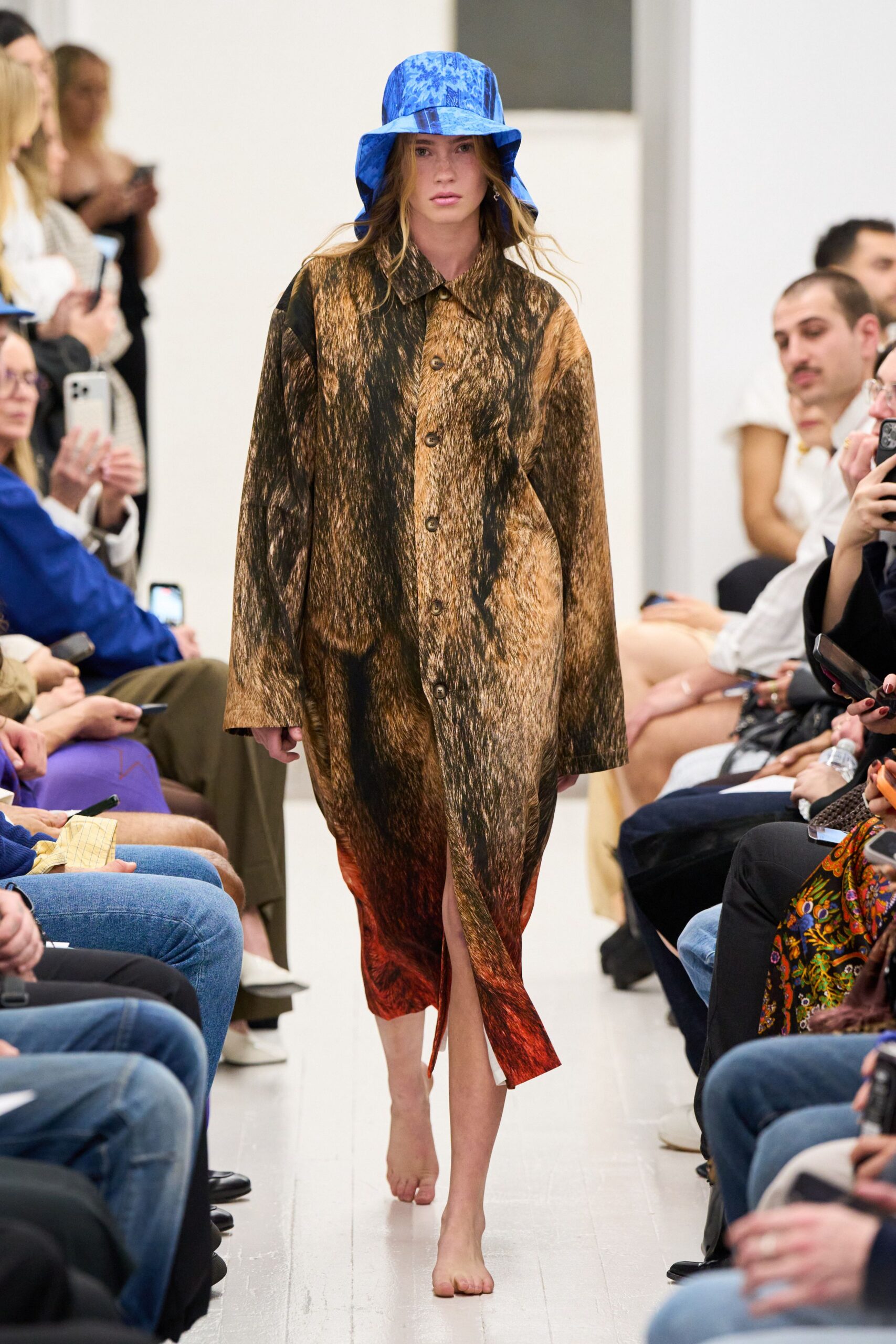 brown cotton long-sleeve collared relaxed buttoned printed dress