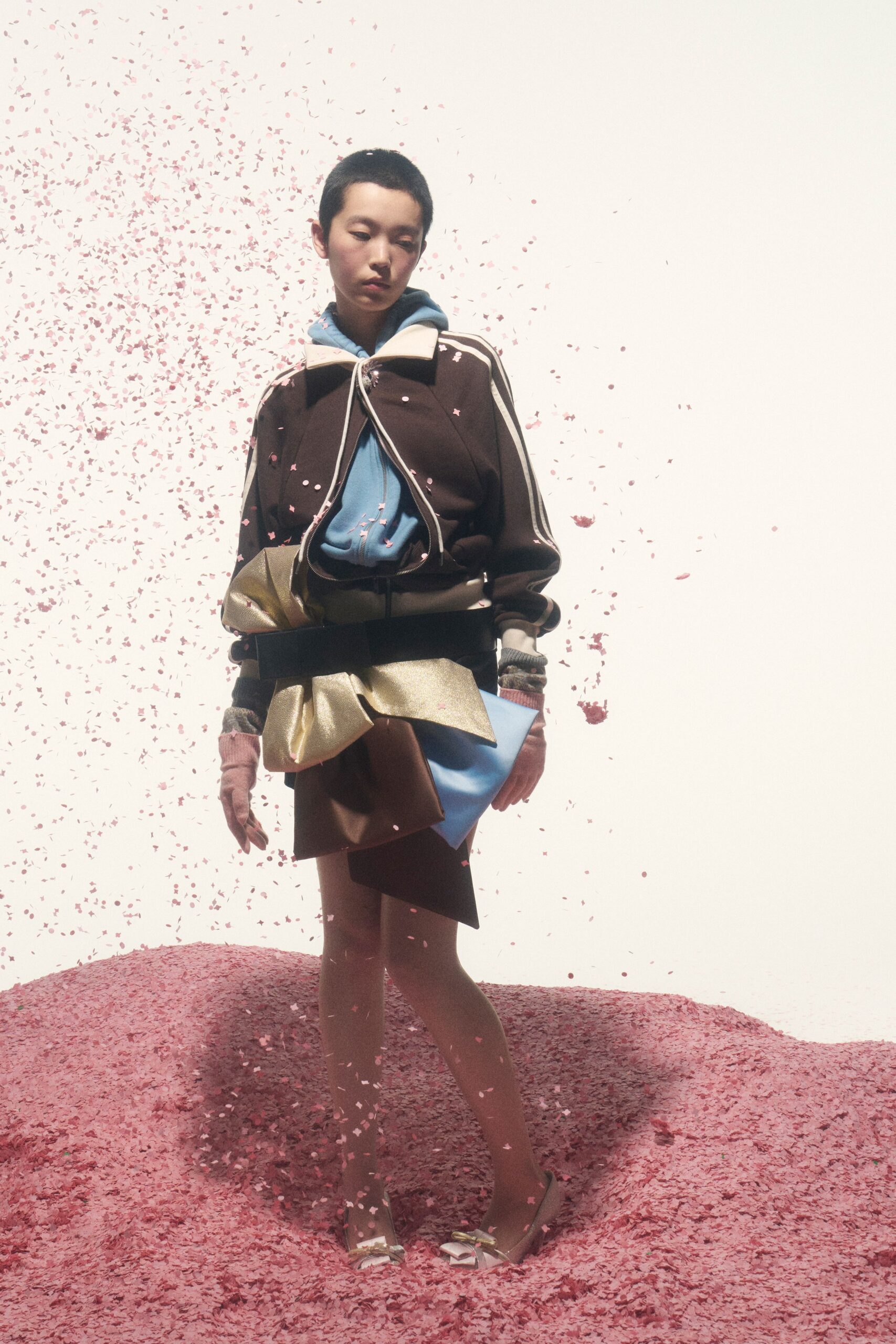 brown hoodie with blue skirt