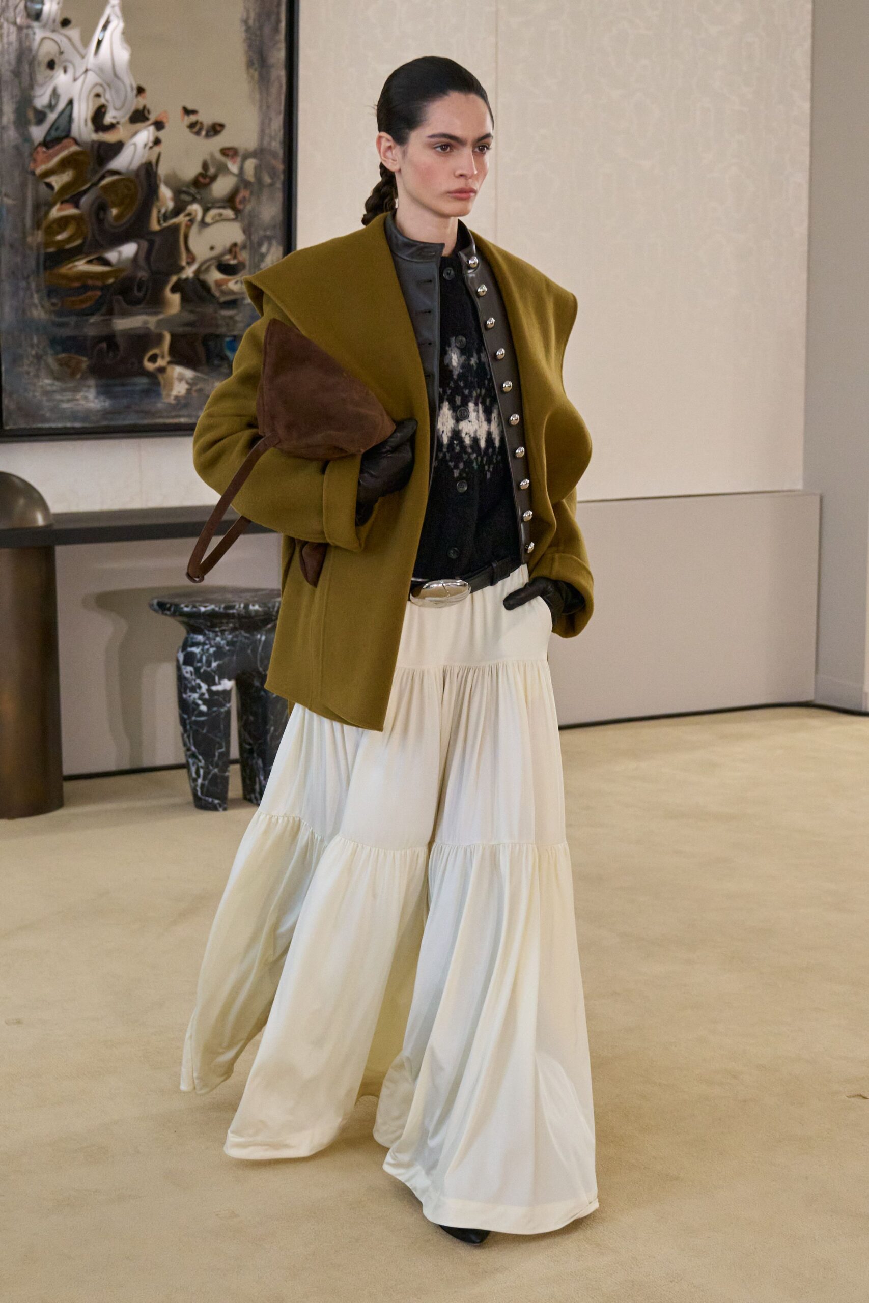 green wool long-sleeve collared oversized layered coat