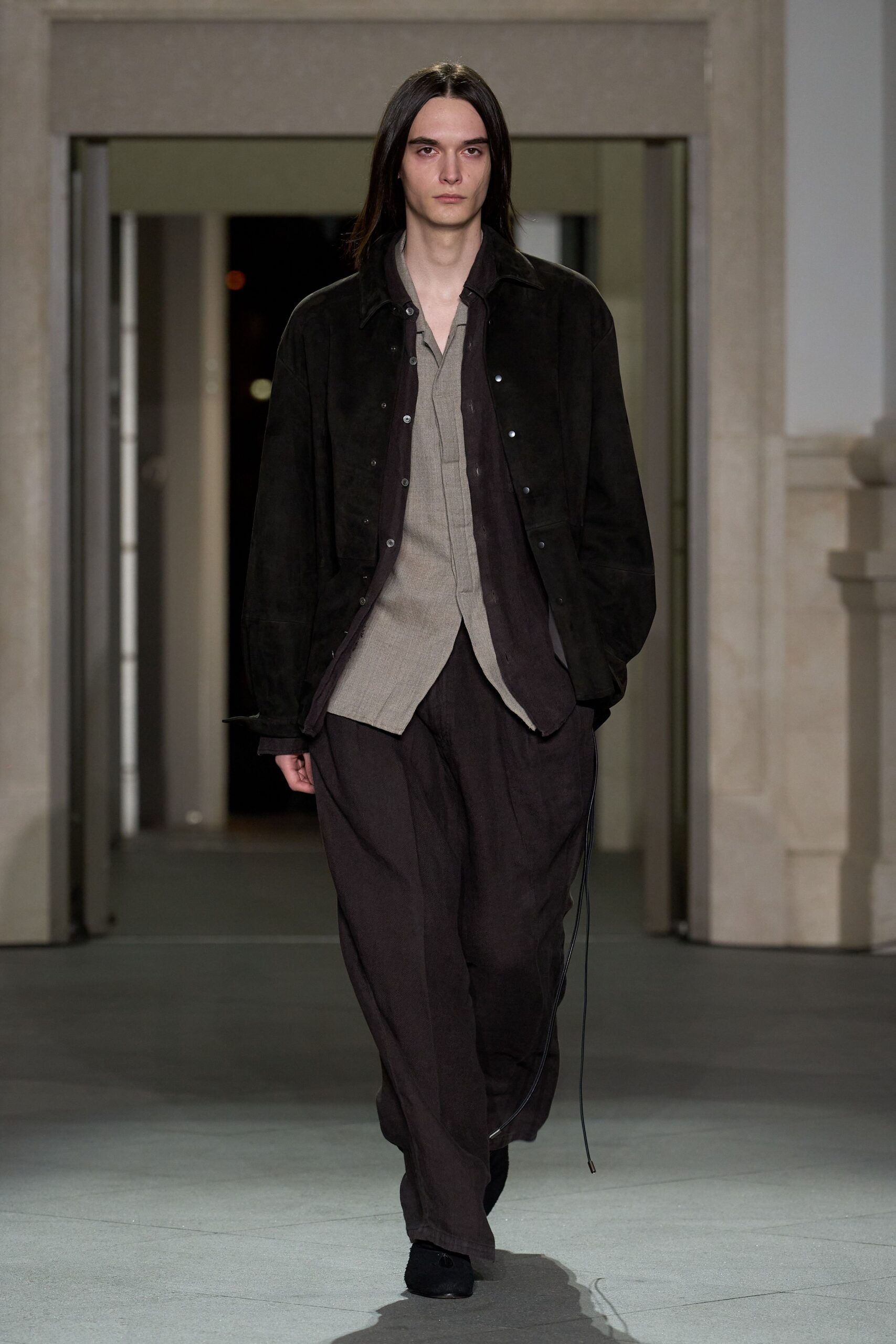 black suede long-sleeve relaxed jacket