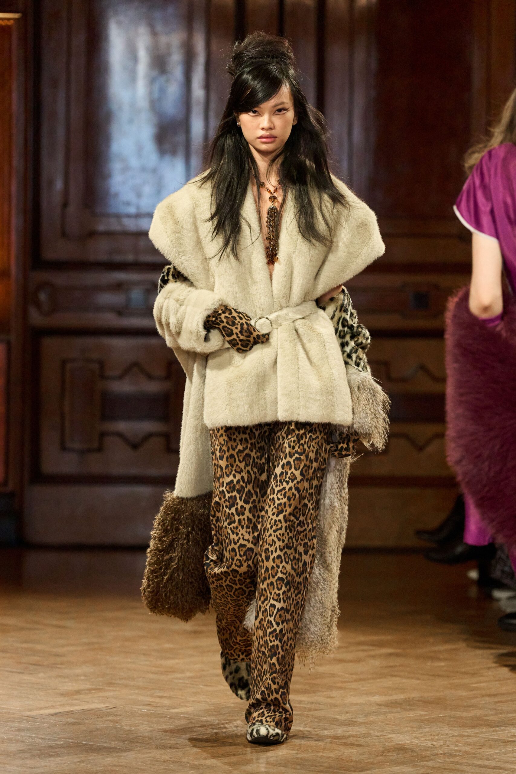 beige fur long-sleeve collared relaxed belted coat