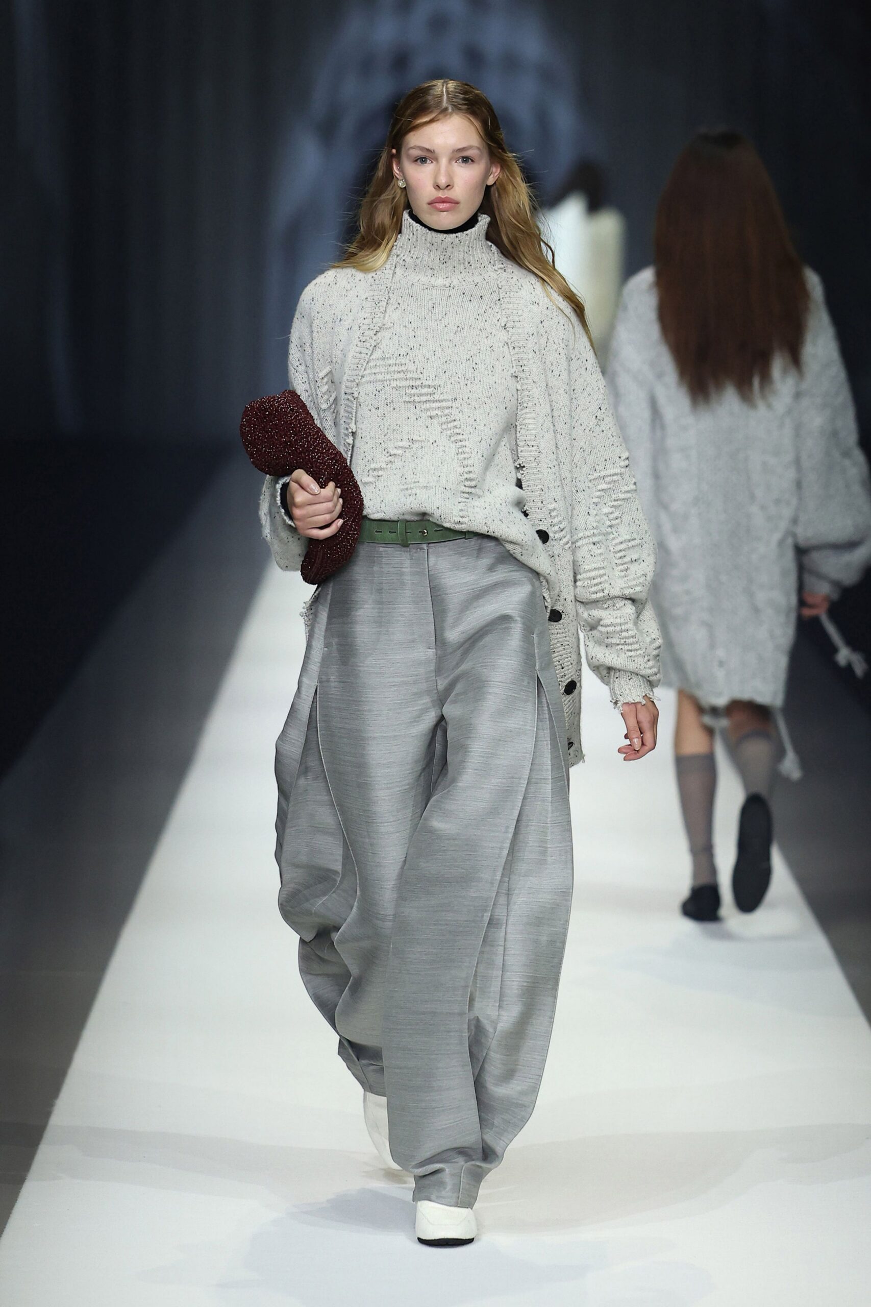 gray wool long-sleeve turtleneck oversized textured sweater