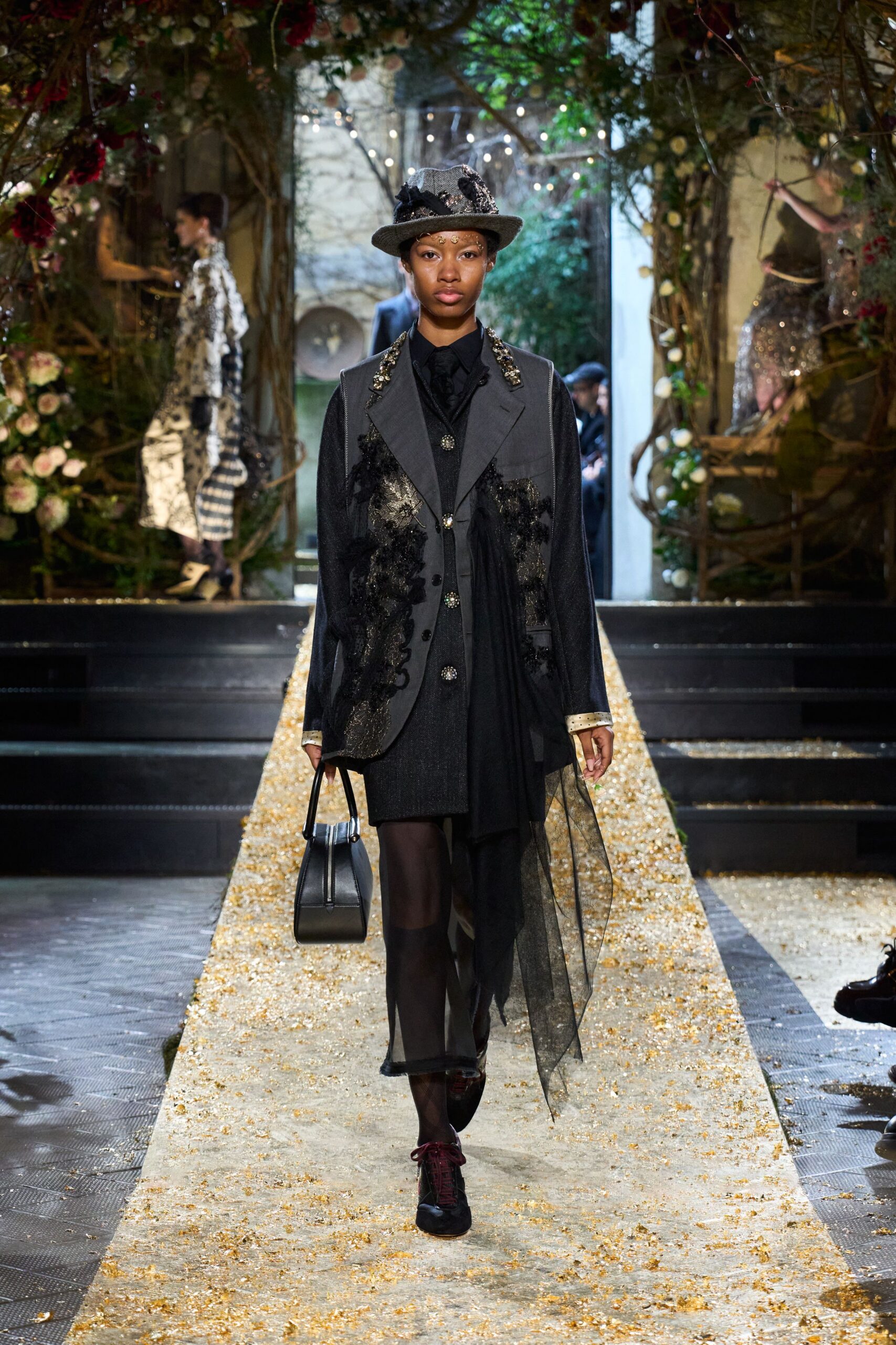 black silk long-sleeve collared structured embroidered buttoned coat