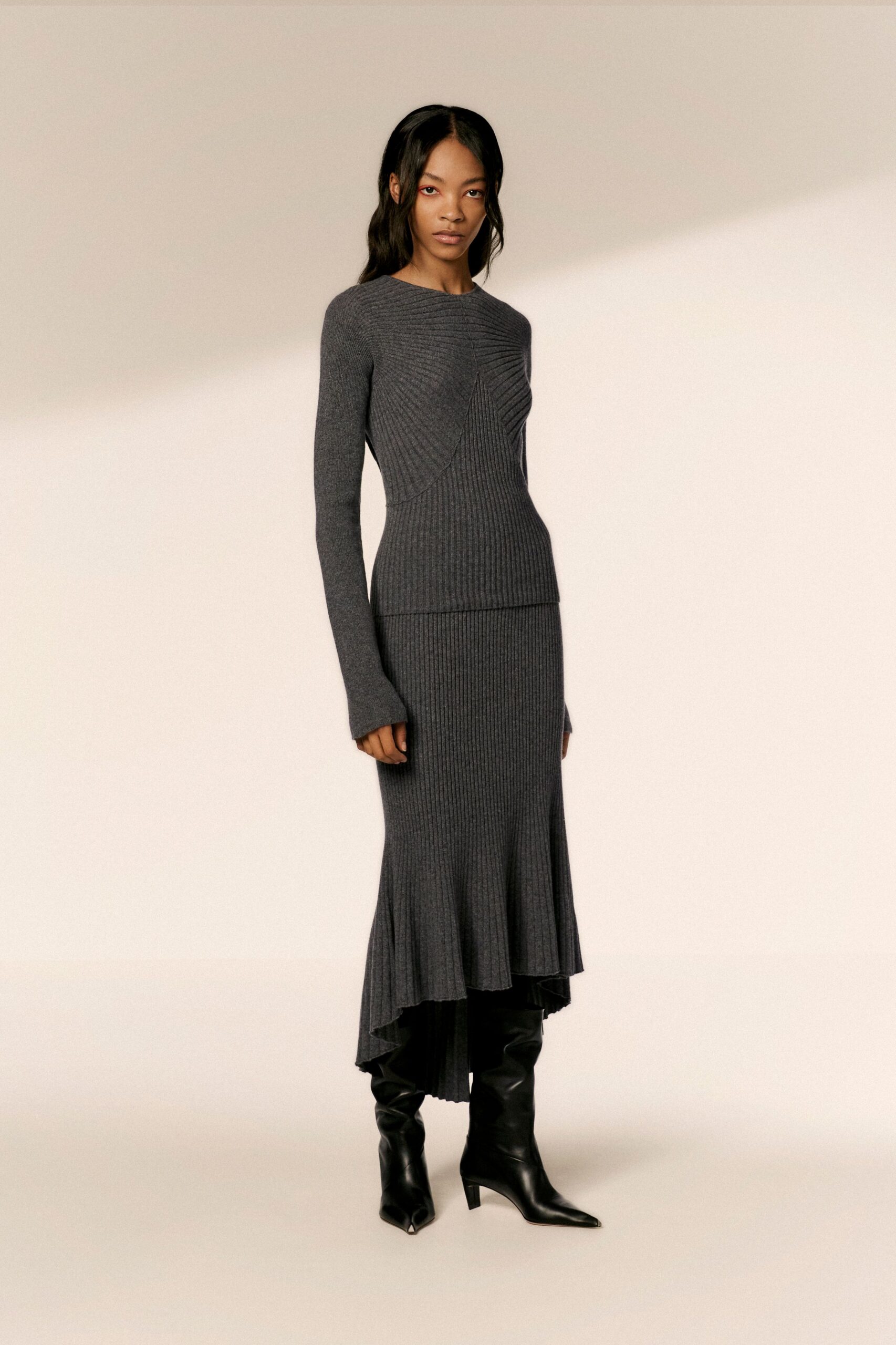 gray knit long-sleeve v-neck fitted ribbed flared dress