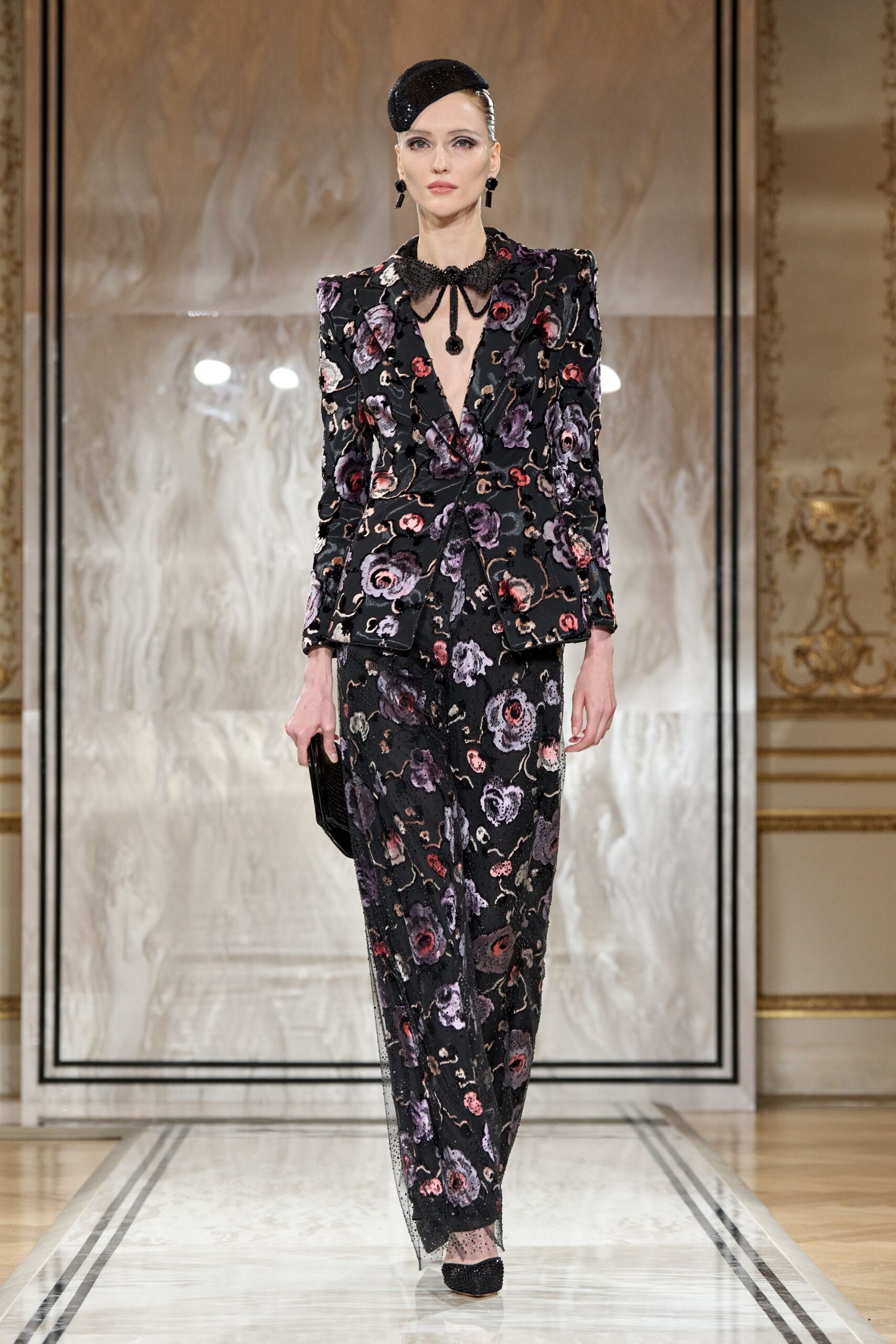 Armani Privé Fall 2025 Couture Look 10