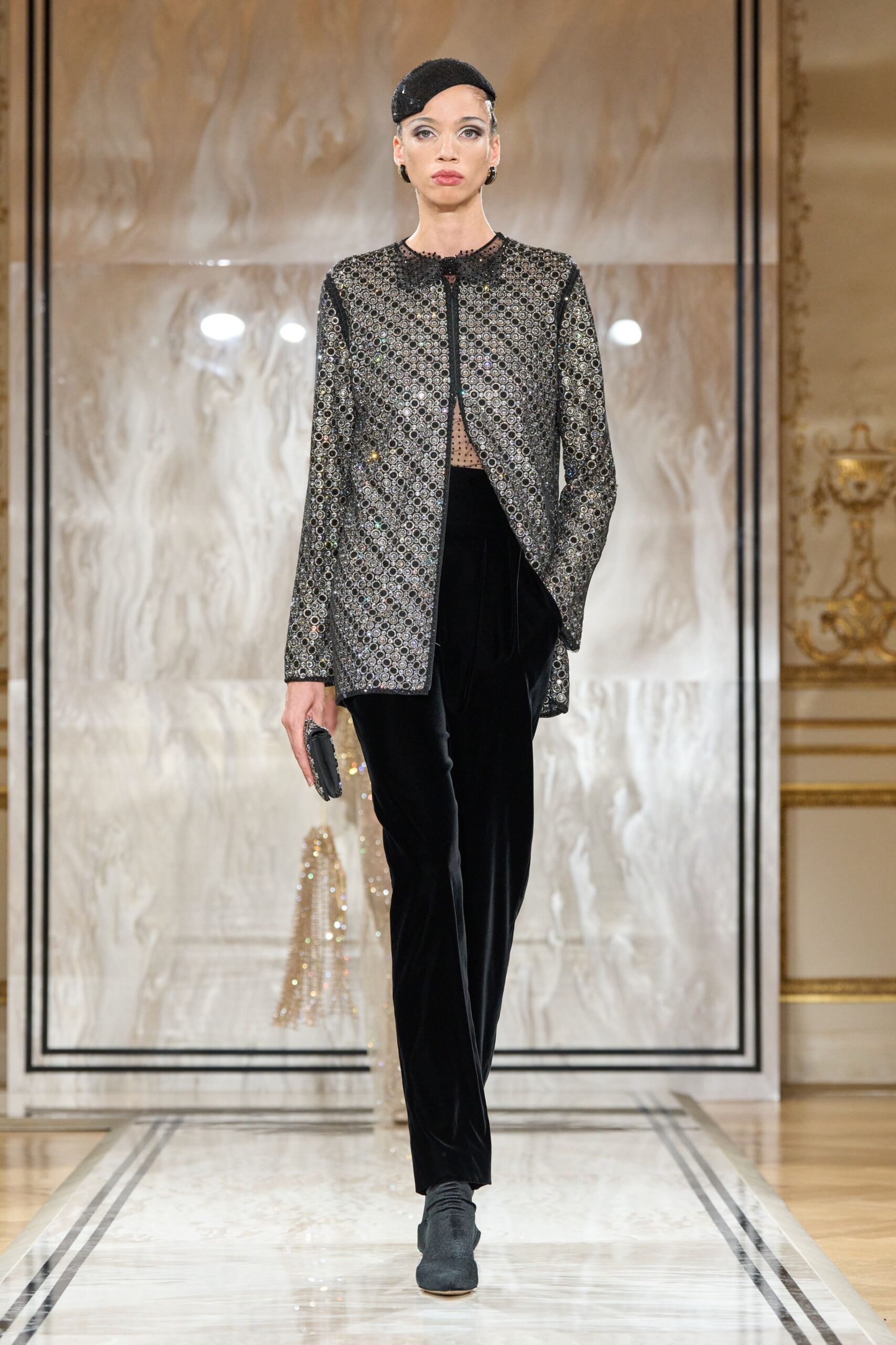 Armani Privé Fall 2025 Couture Look 43