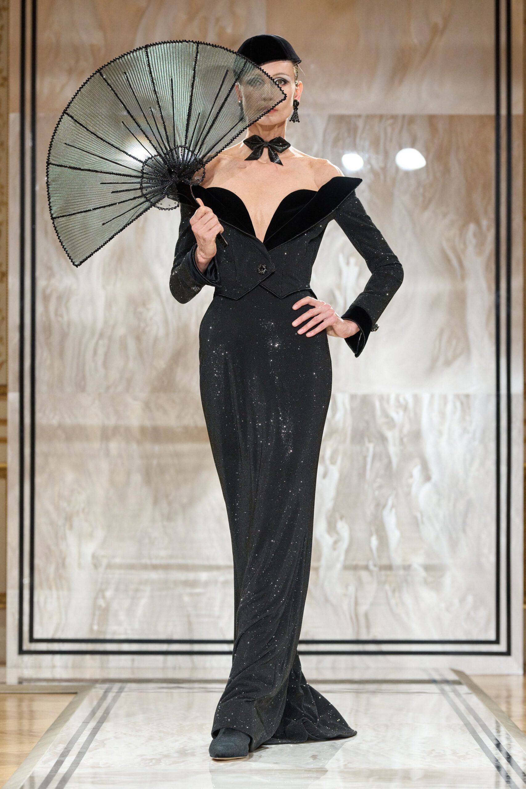 Armani Privé Fall 2025 Couture Look 77