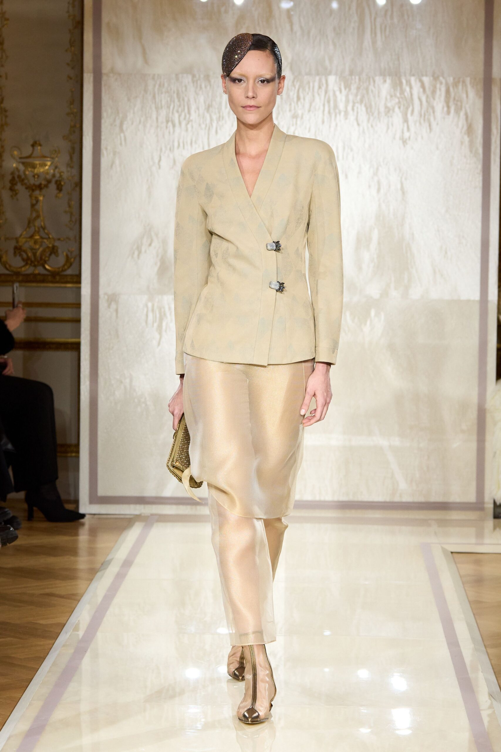 beige silk long-sleeve collared tailored buttoned blazer
