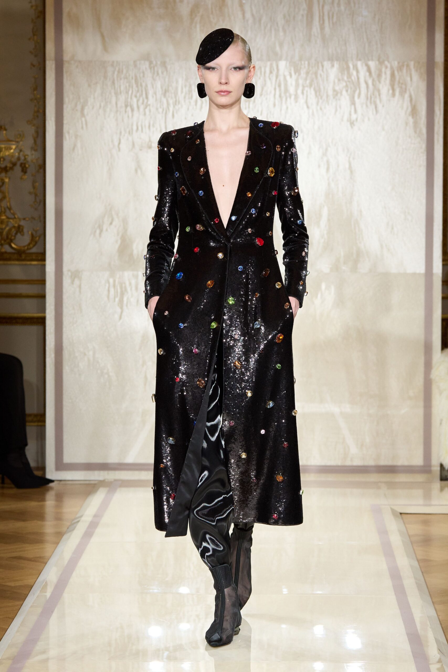 black silk long-sleeve v-neck fitted embroidered buttoned coat