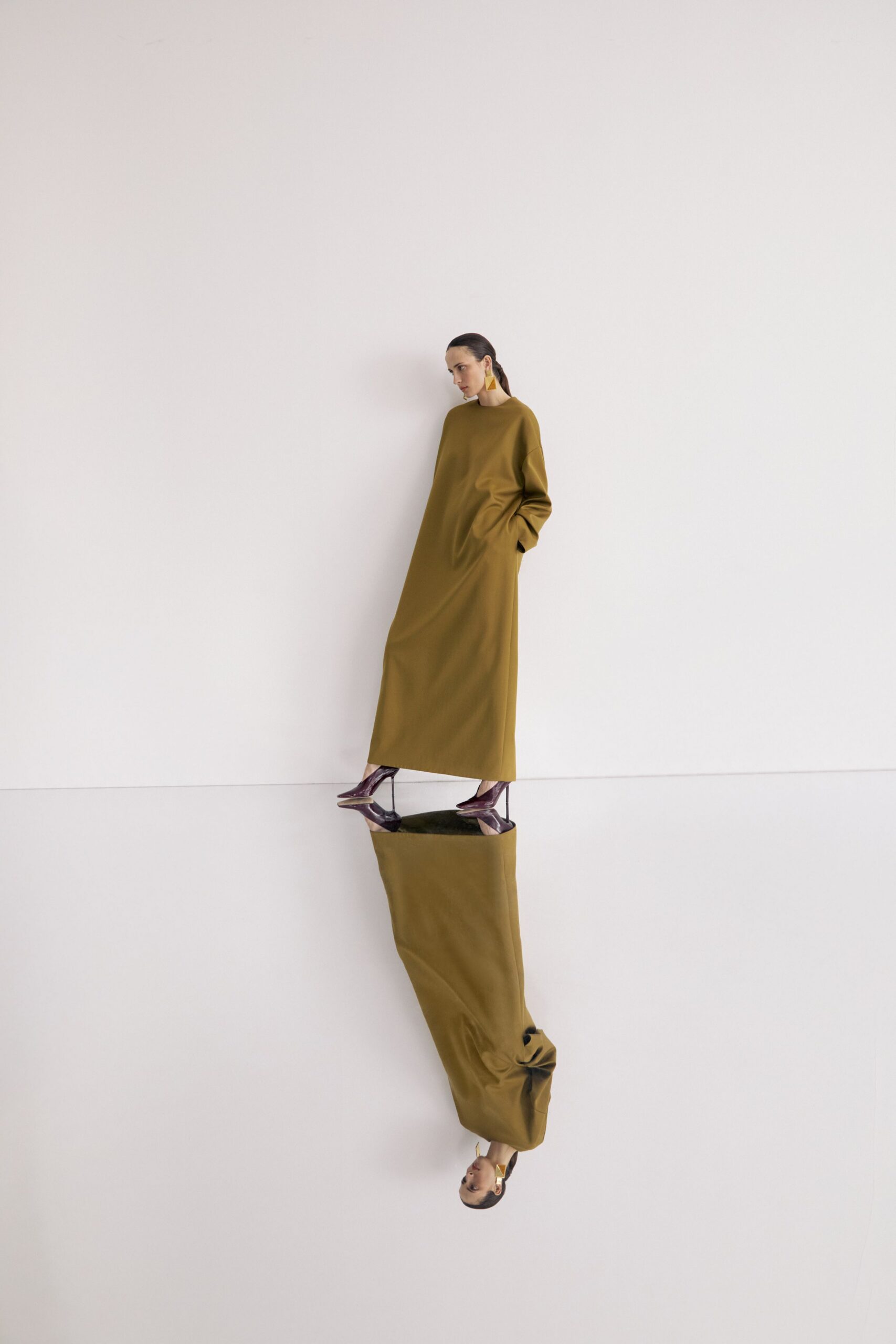 brown relaxed maxi dress with pockets