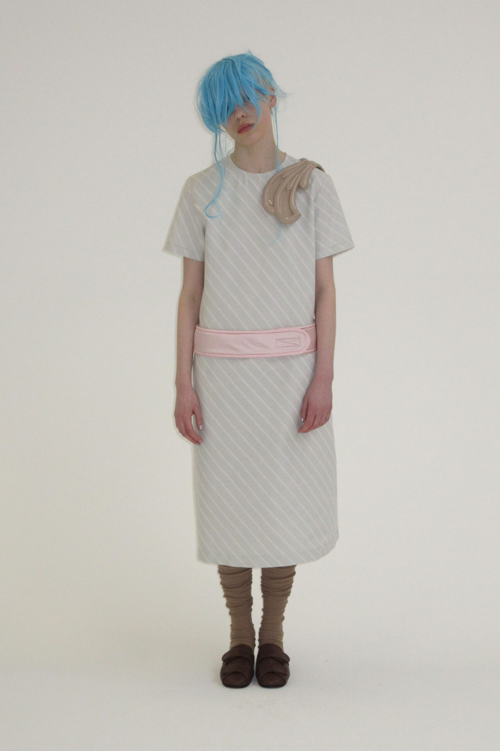 white cotton short-sleeve collared relaxed striped belted dress