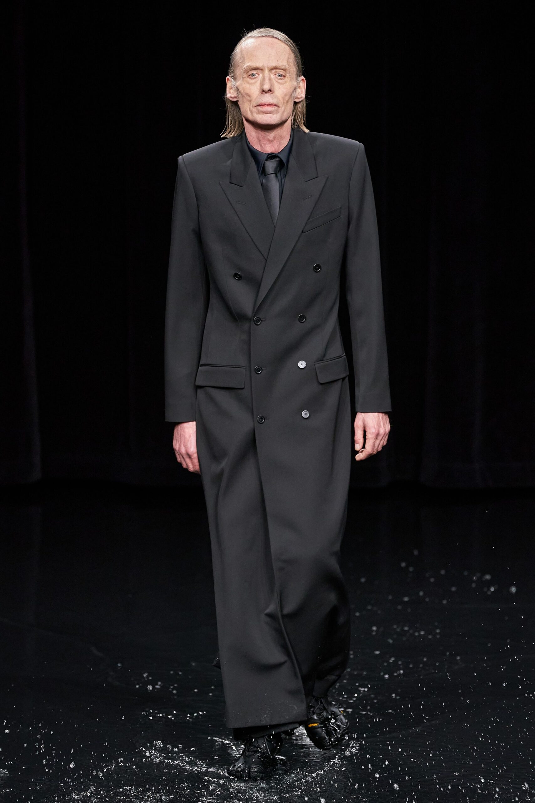 black wool long-sleeve collared structured pencil maxi coat