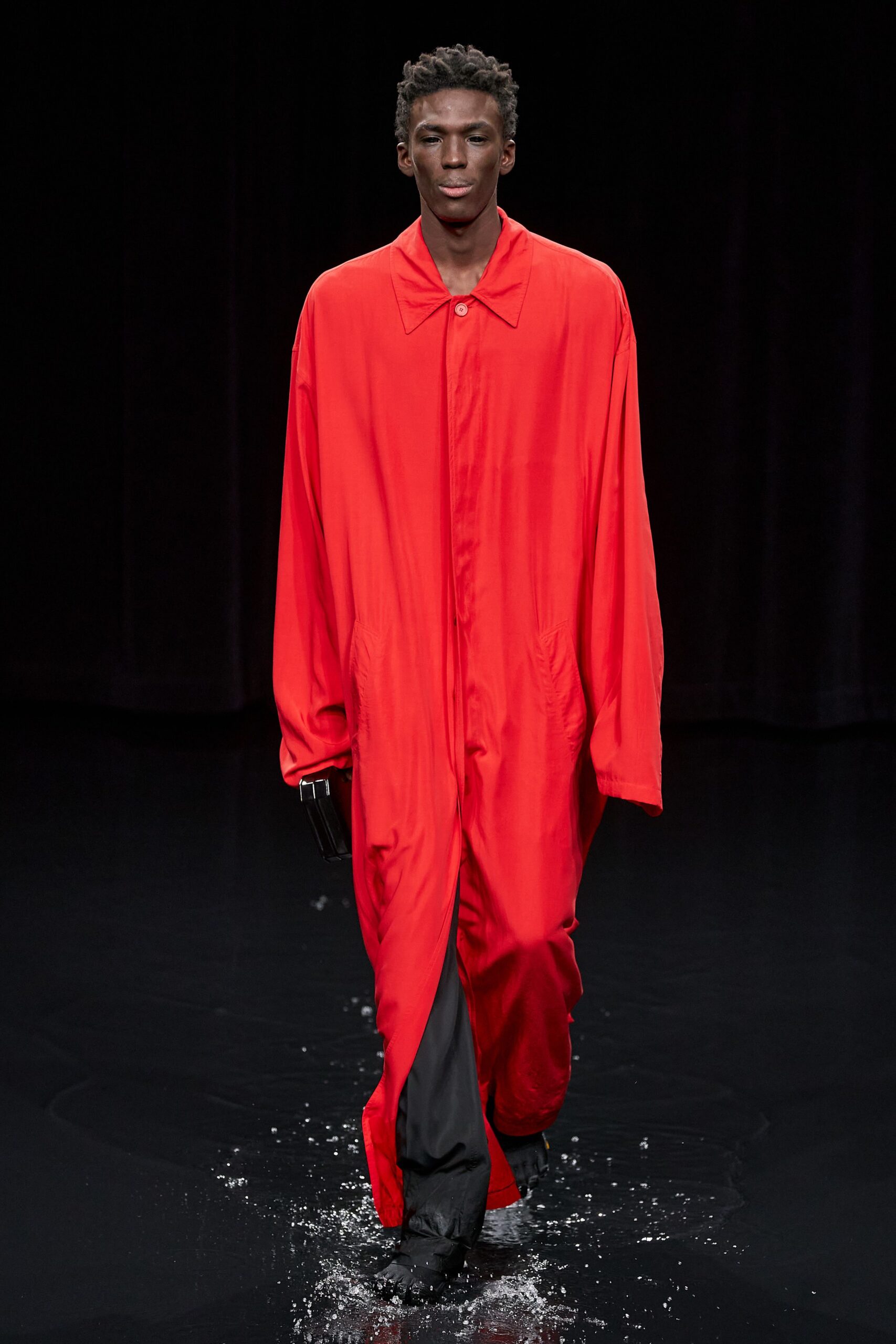 red cotton long-sleeve collared oversized maxi coat