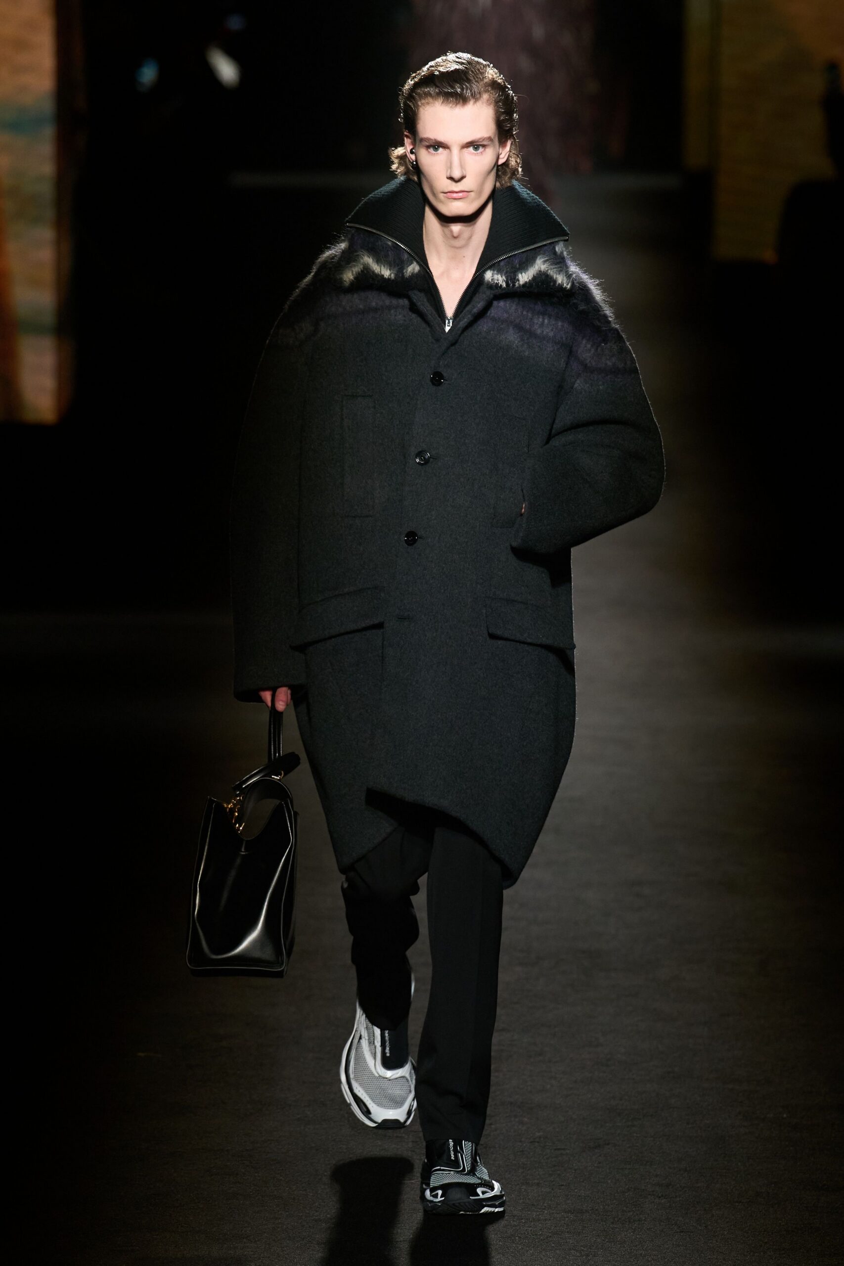 black wool long-sleeve collared oversized zippered coat