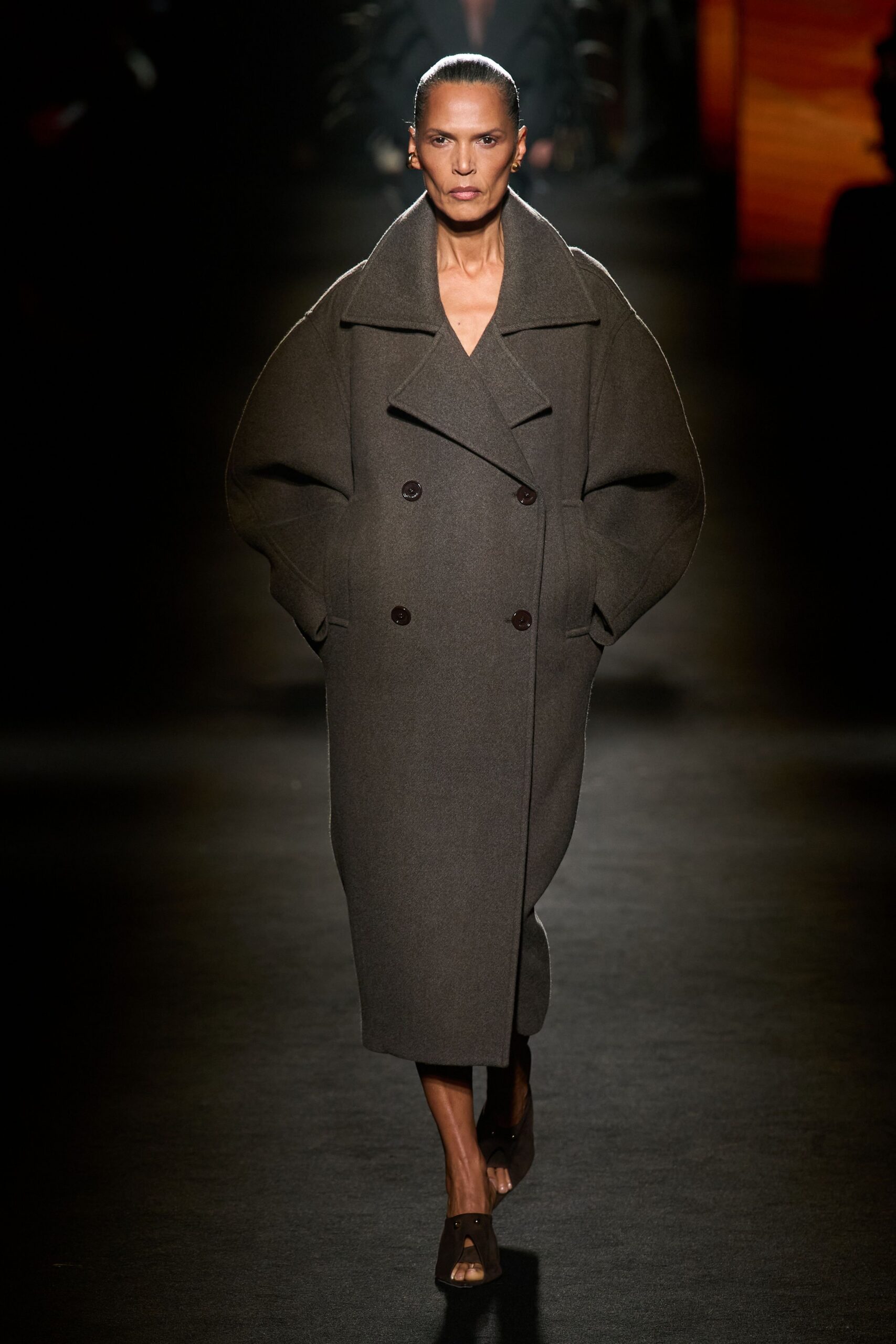 gray wool long-sleeve collared oversized midi coat
