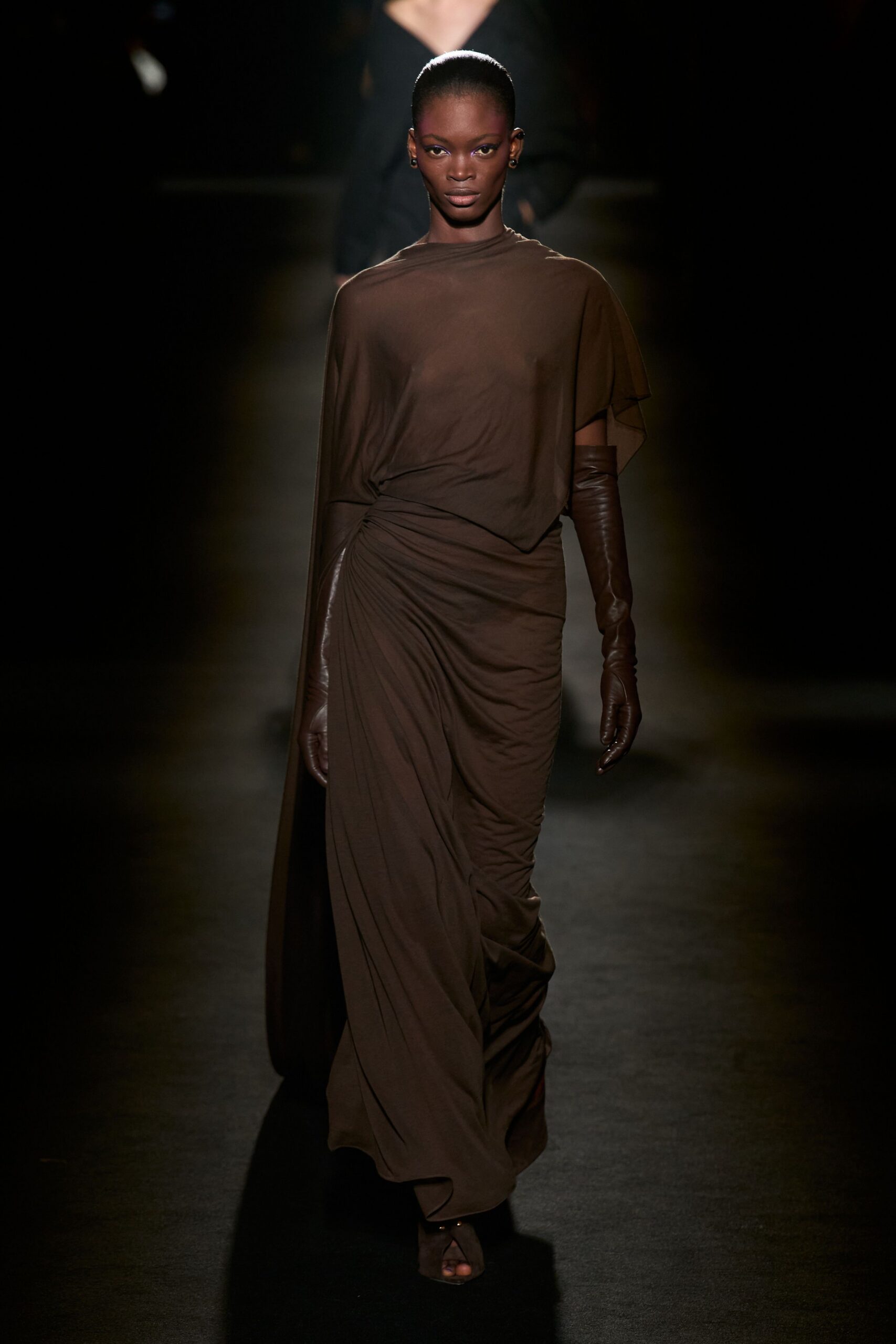 brown silk fitted gloves