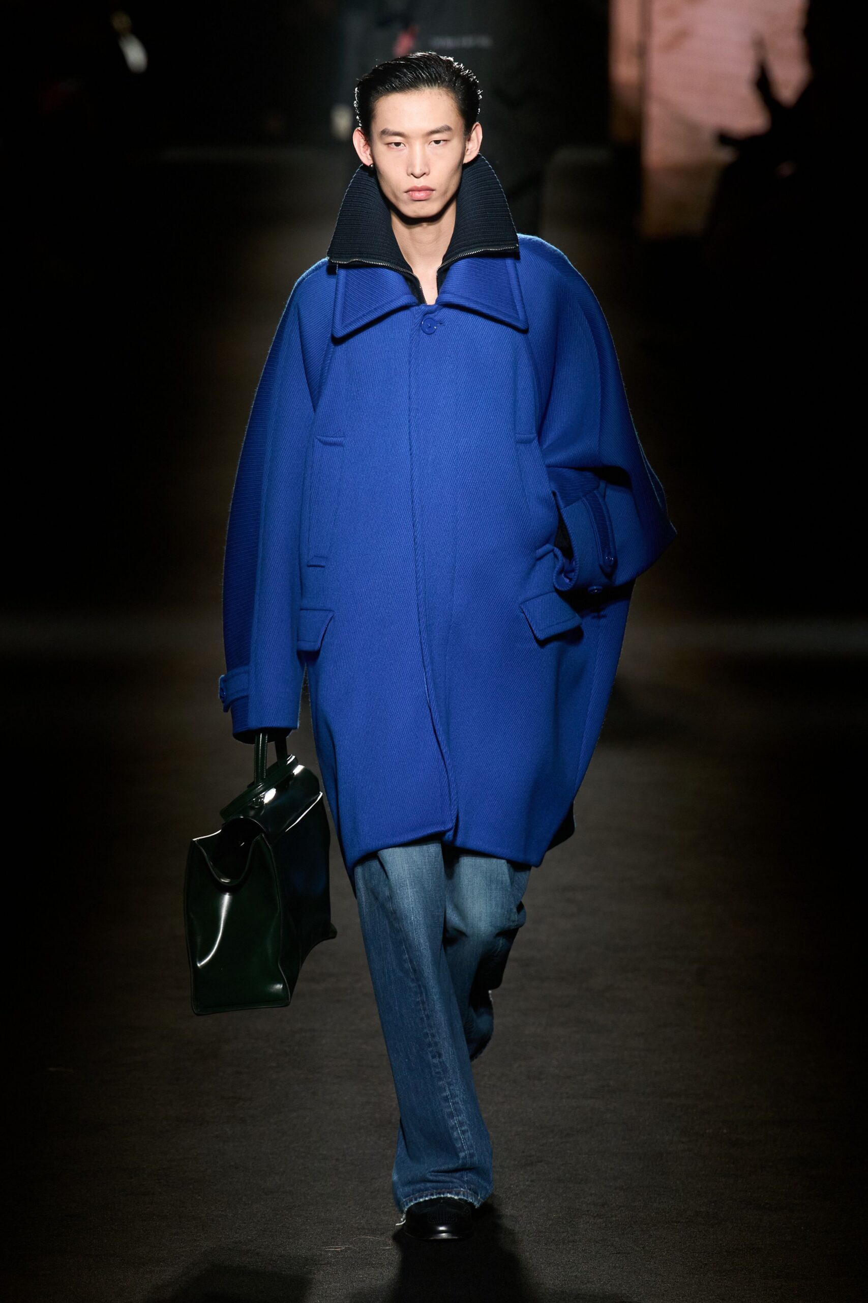 blue wool long-sleeve collared oversized coat