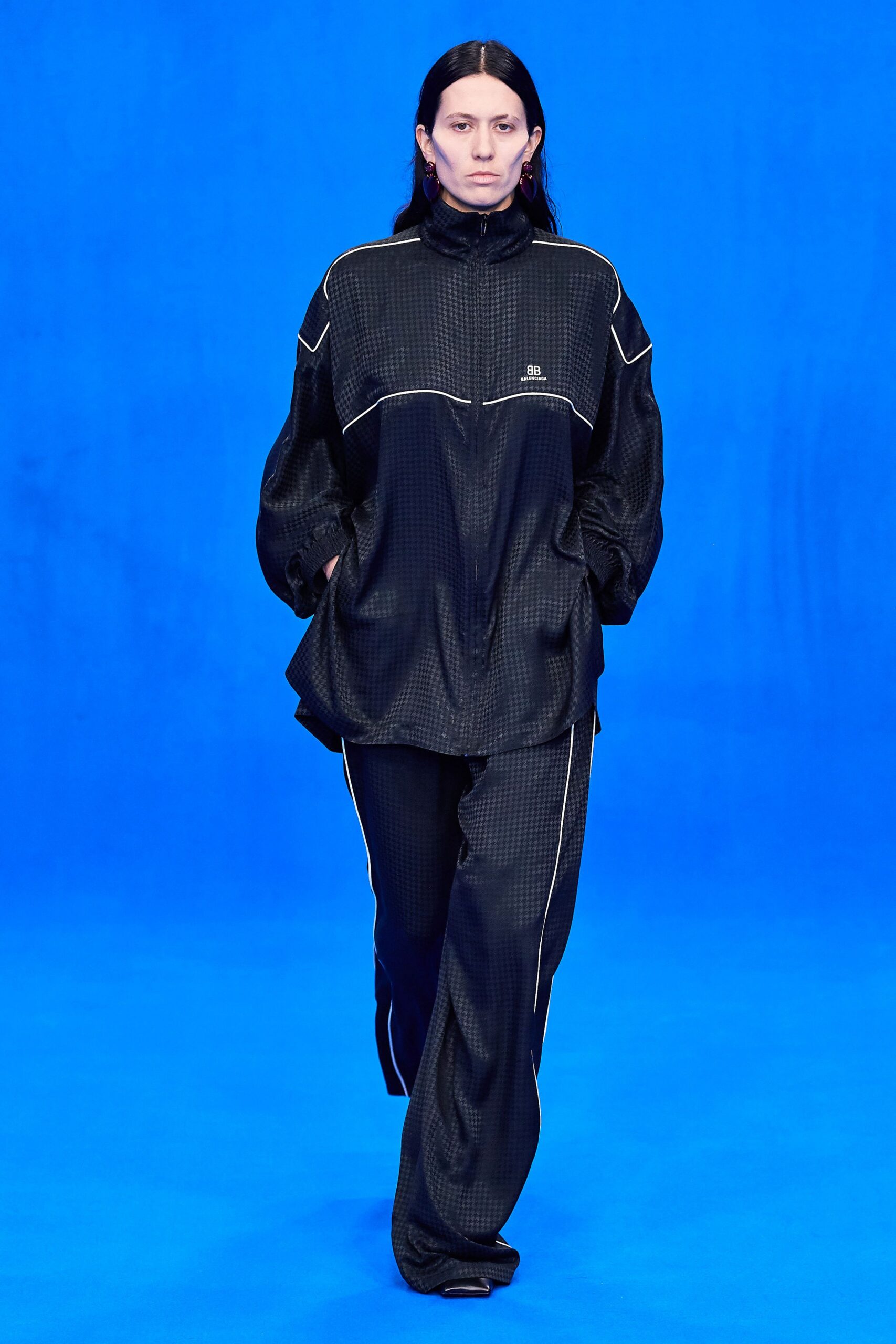 black relaxed jacket and pants
