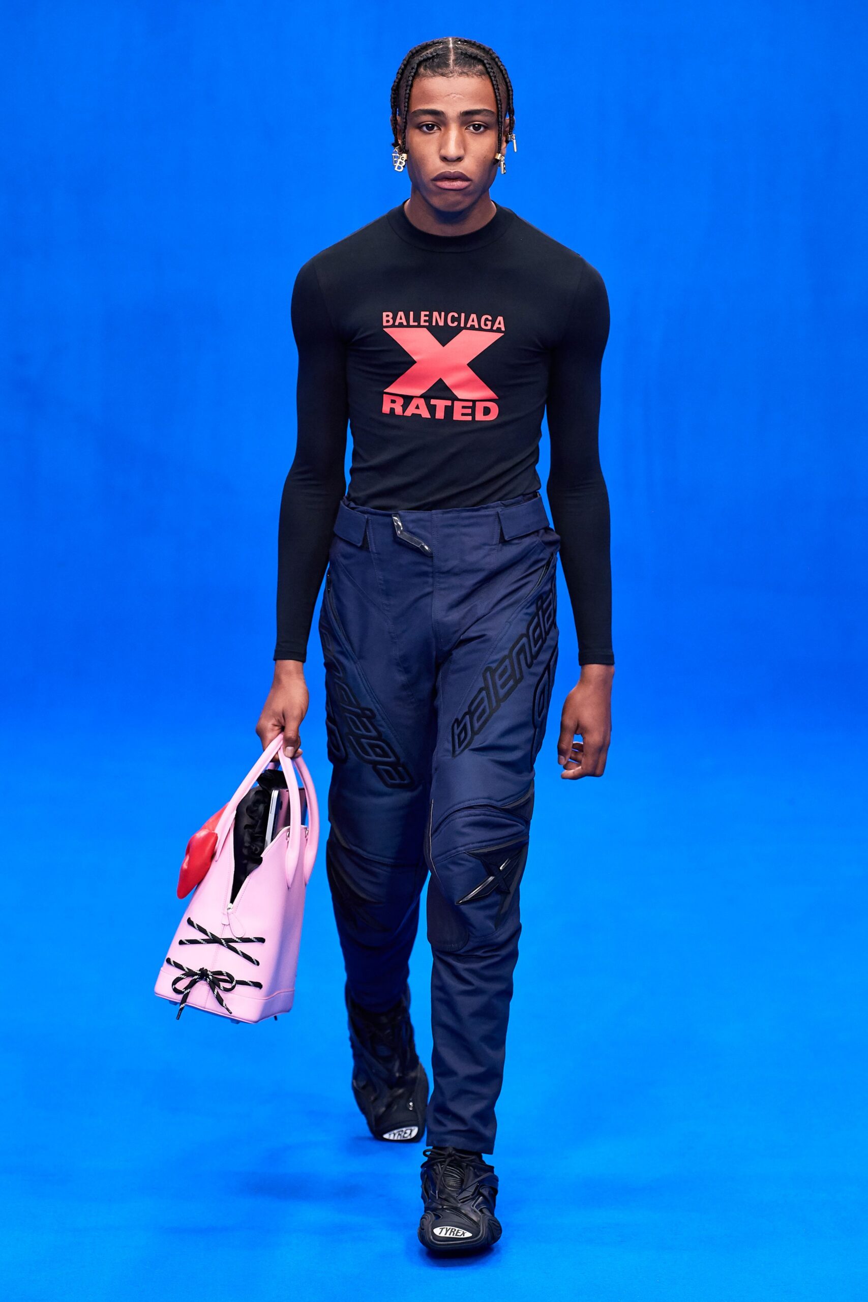 black fitted top with cargo pants