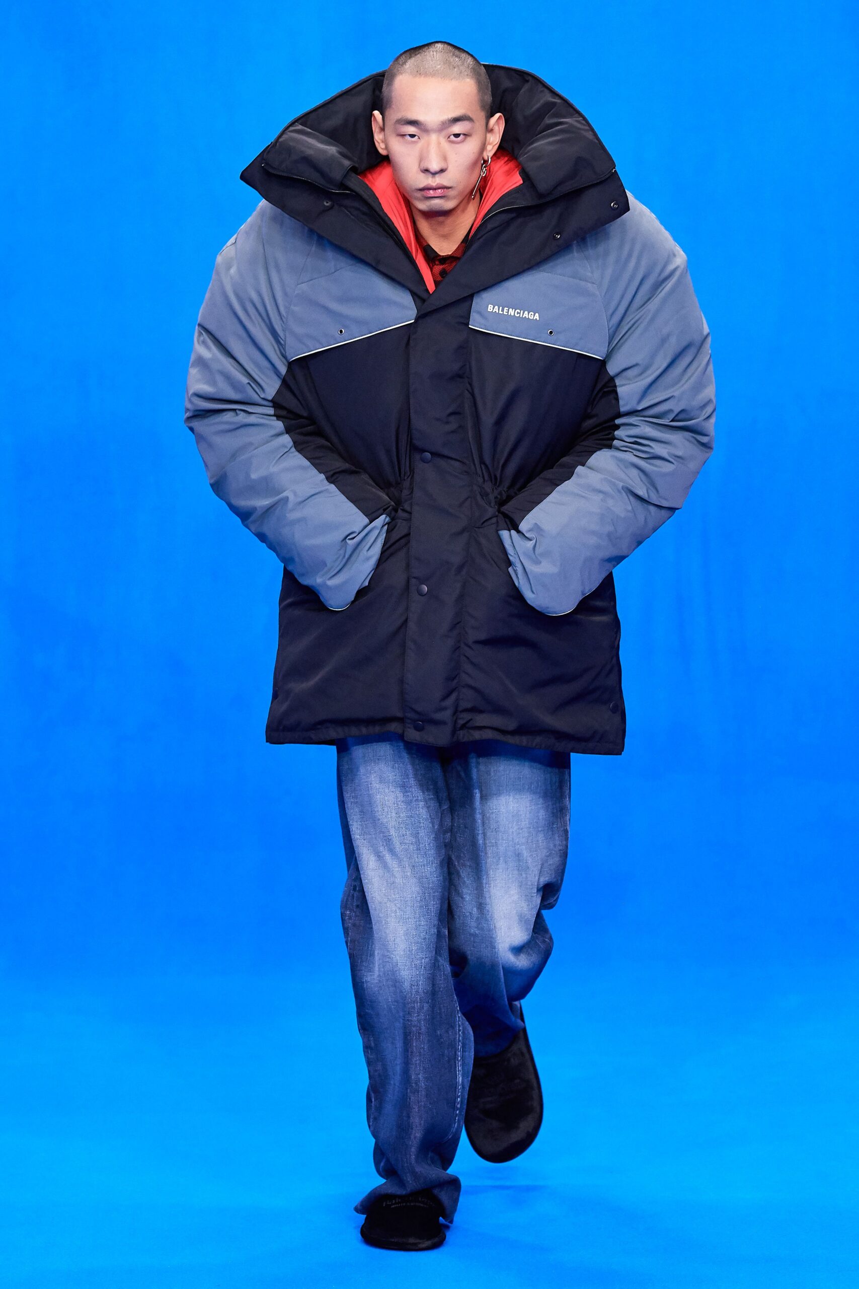 oversized black blue coat with red hoodie