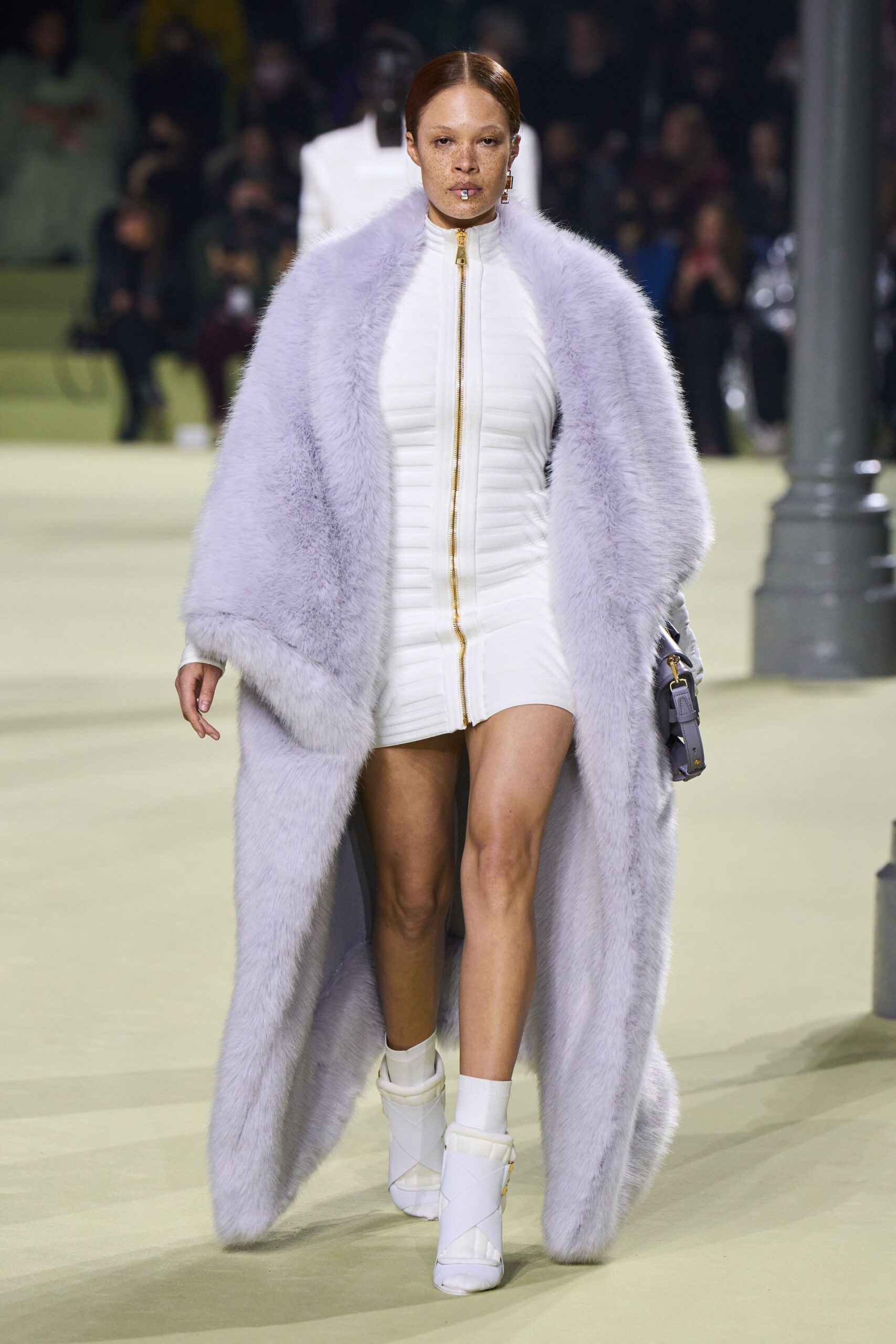 lavender faux-fur long-sleeve oversized draped coat
