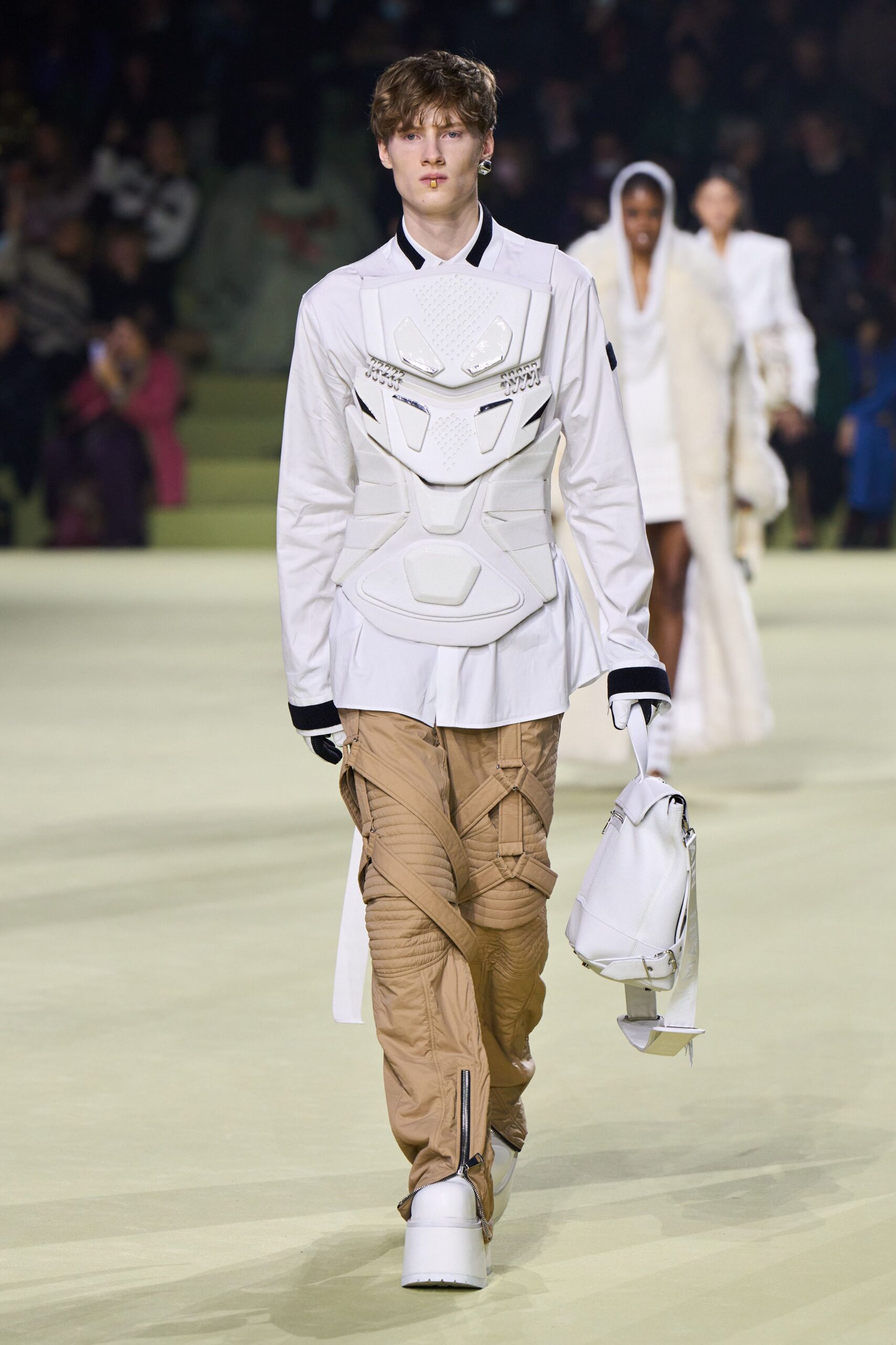 white cotton long-sleeve collared fitted zippered shirt