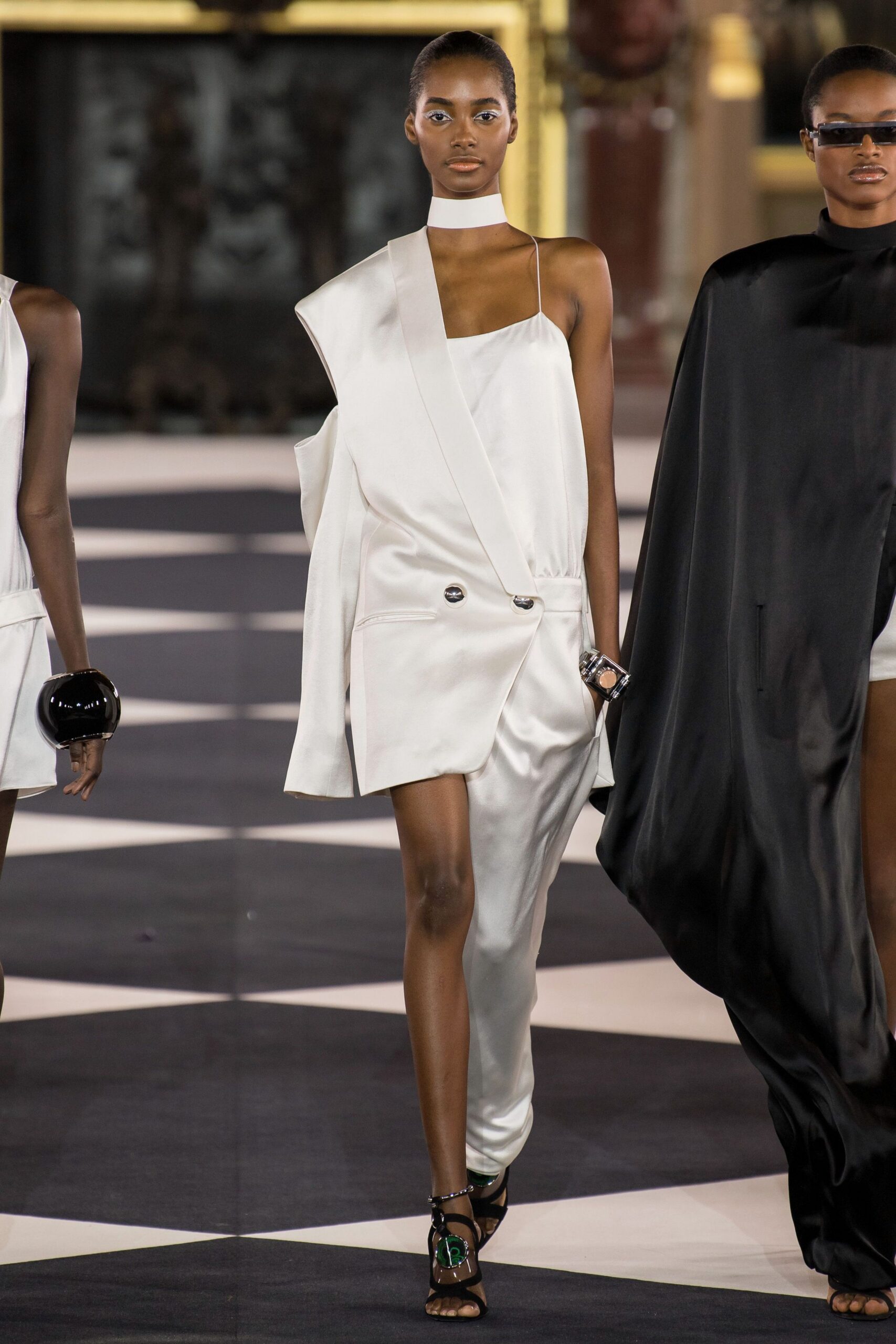 white silk sleeveless v-neck fitted buttoned mini dress