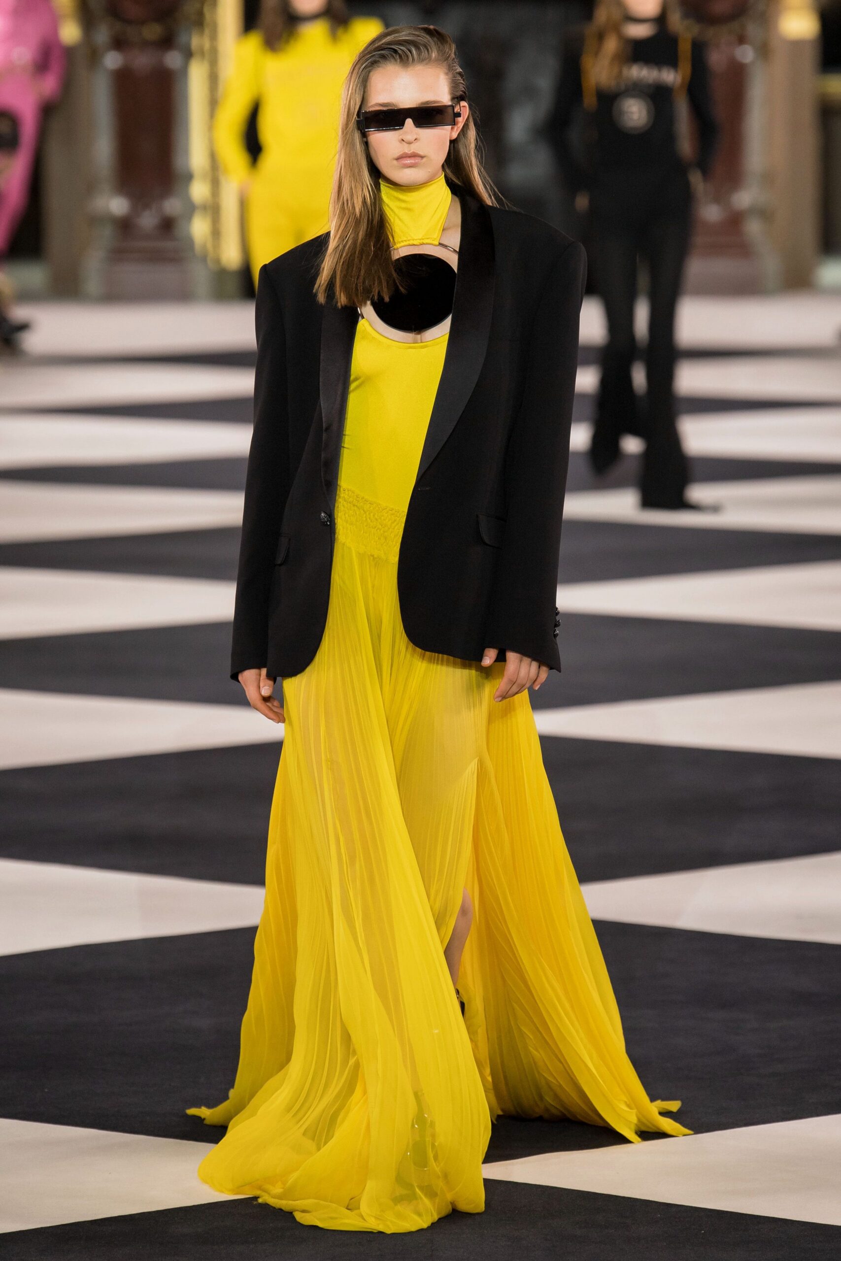 yellow chiffon sleeveless v-neck fitted layered pleated gown