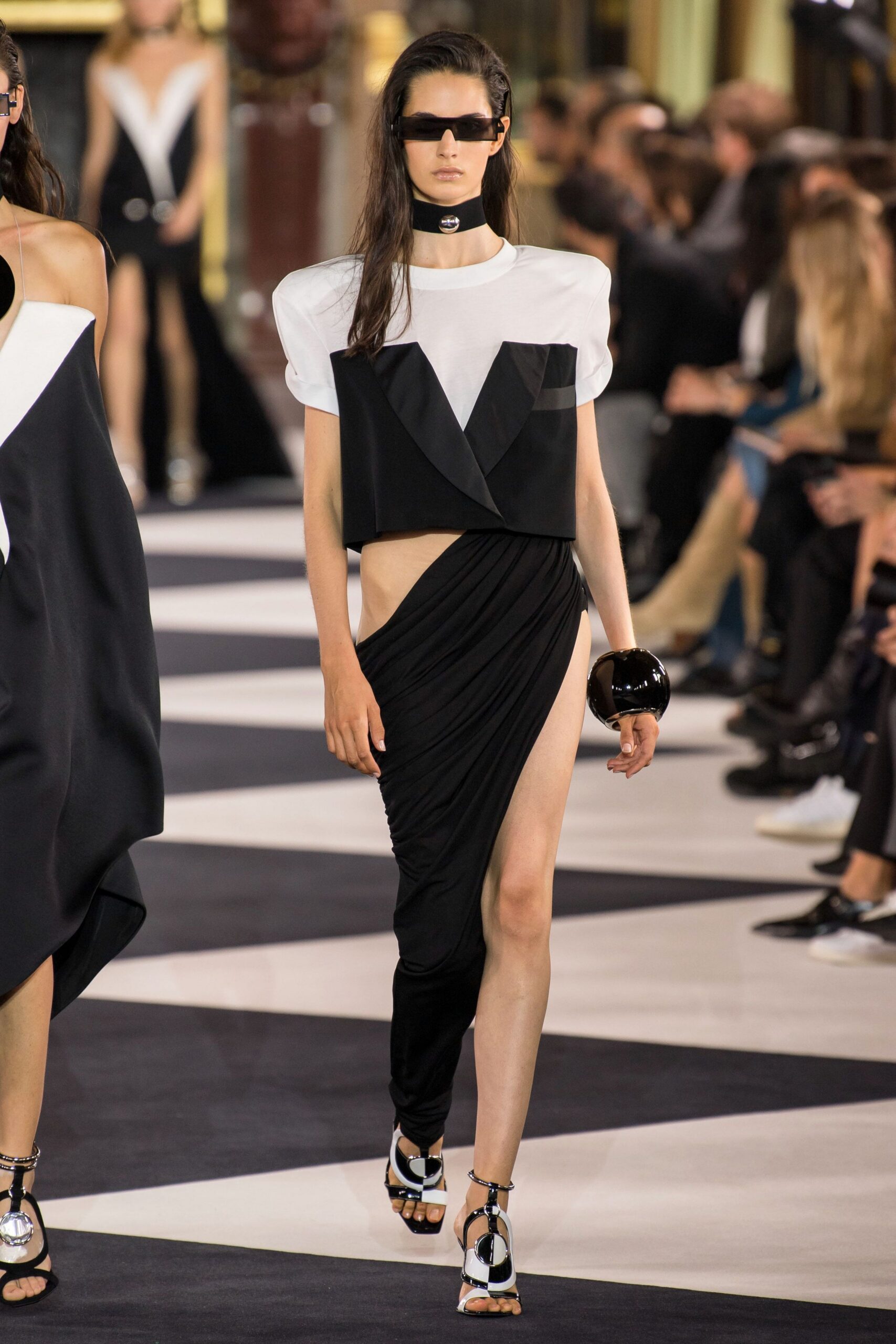 Balmain Spring 2020 Ready-to-Wear Look 92