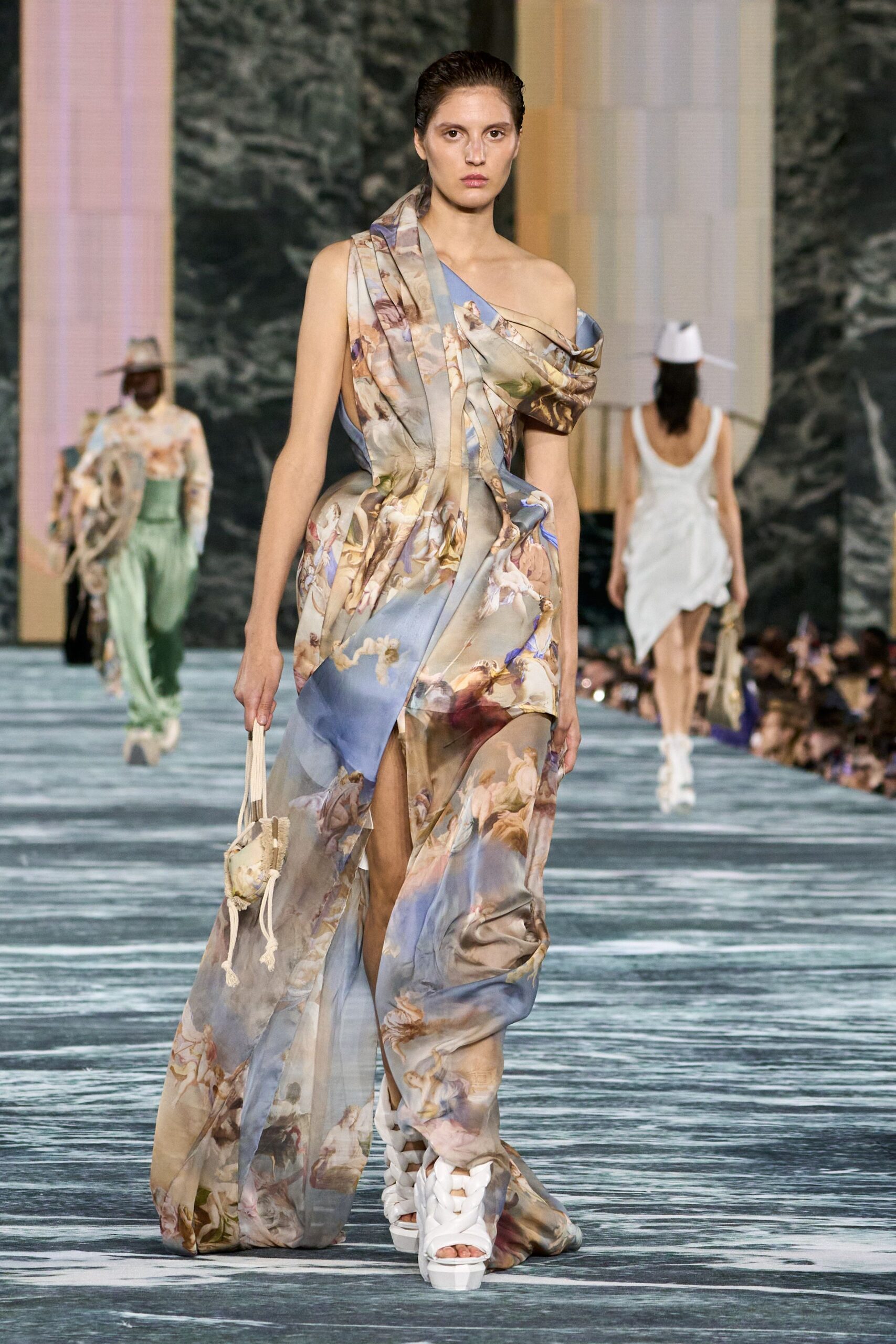 Balmain Spring 2023 Menswear Look 14