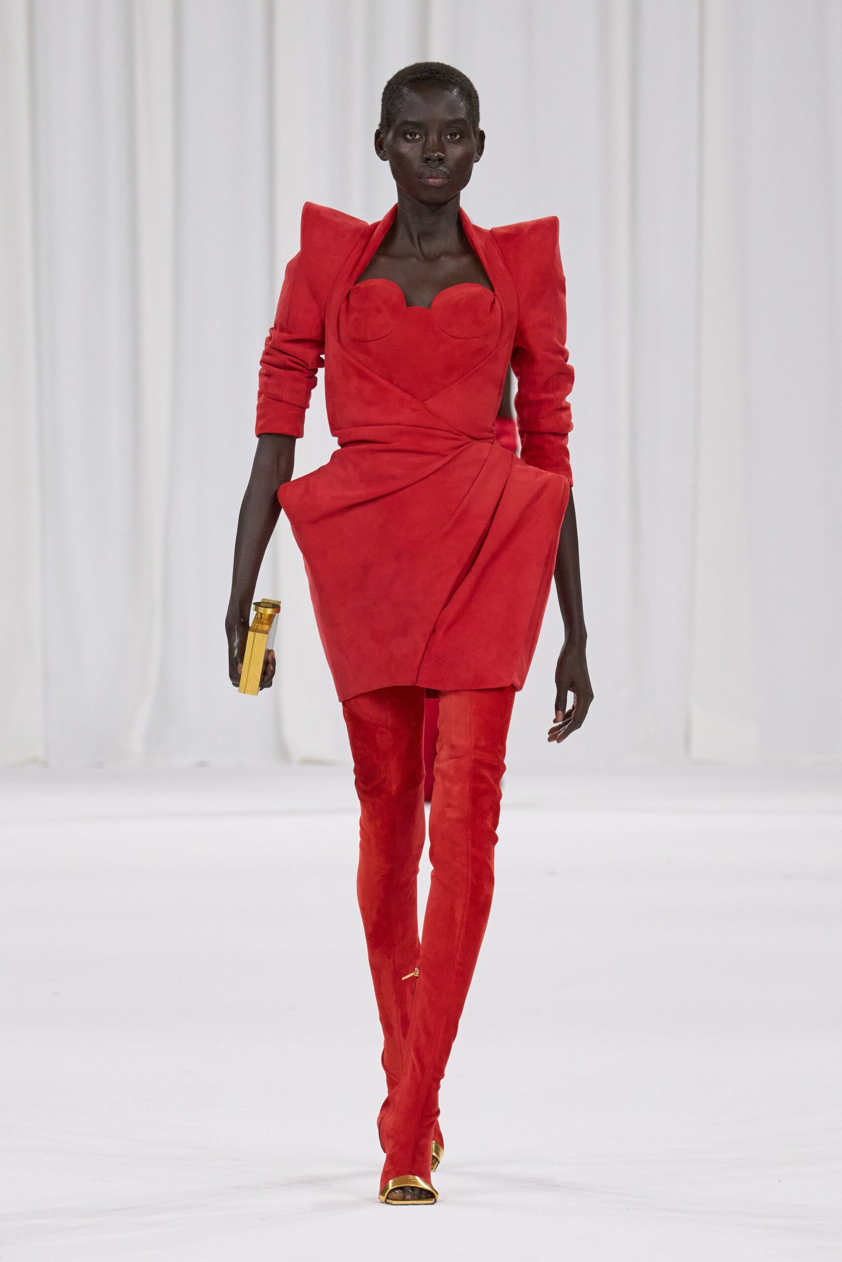 Balmain Spring 2025 Ready-to-Wear Look 40