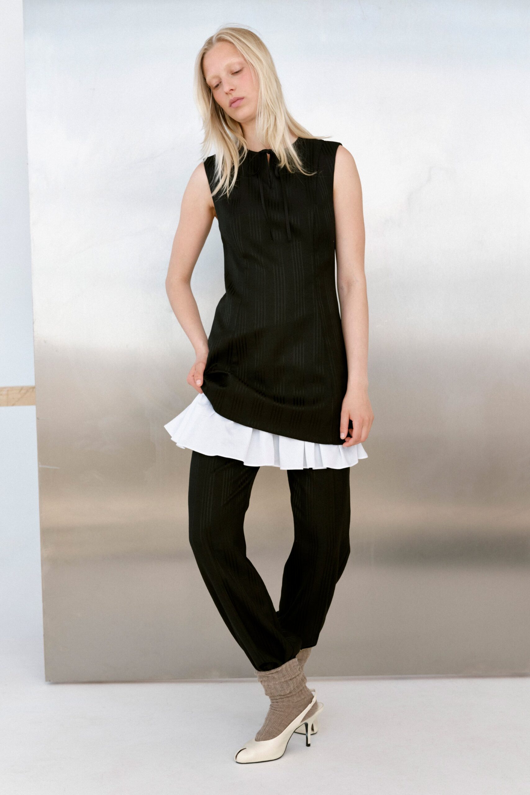 black cotton relaxed straight-leg pants