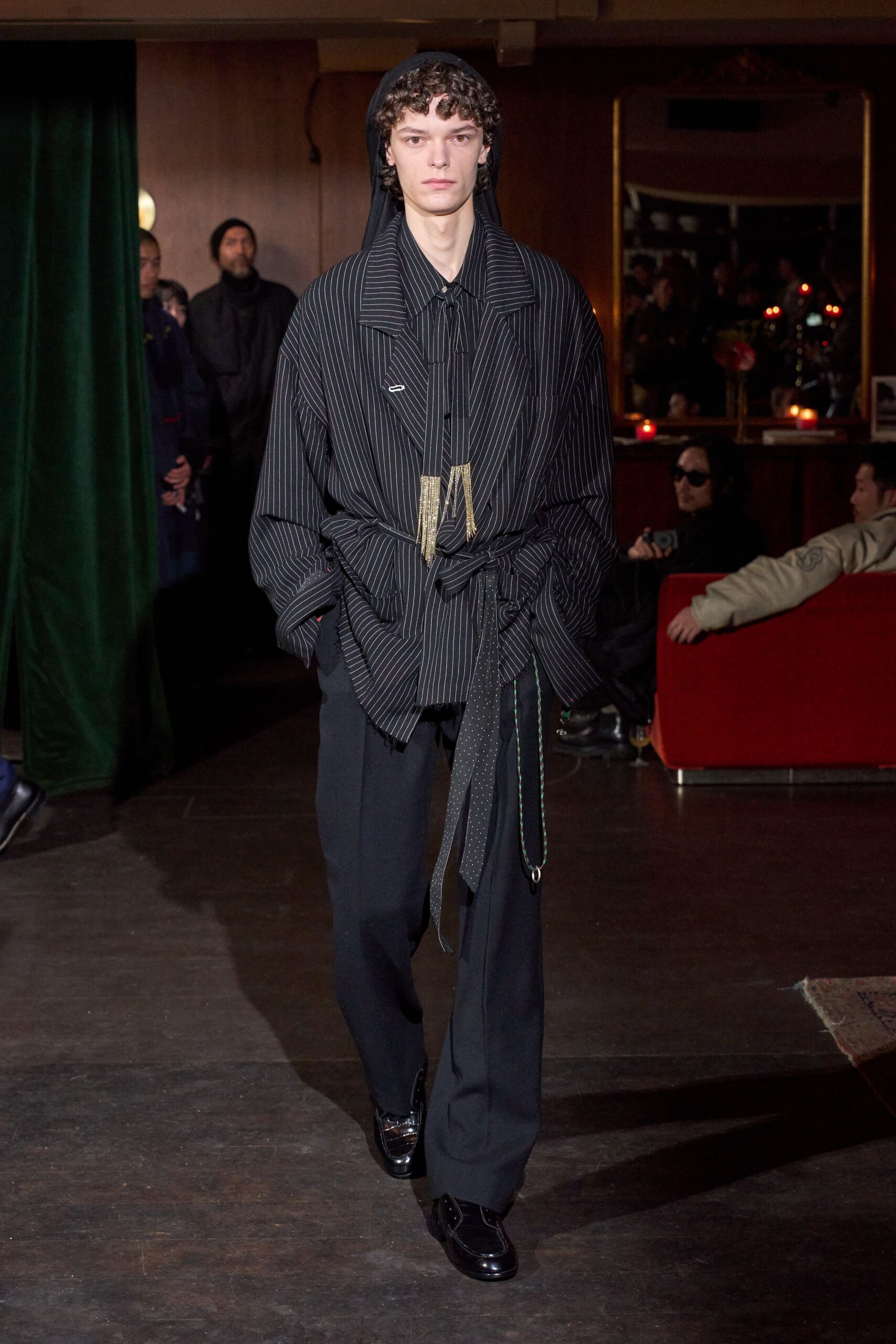 black cotton long-sleeve collared relaxed striped belted jacket