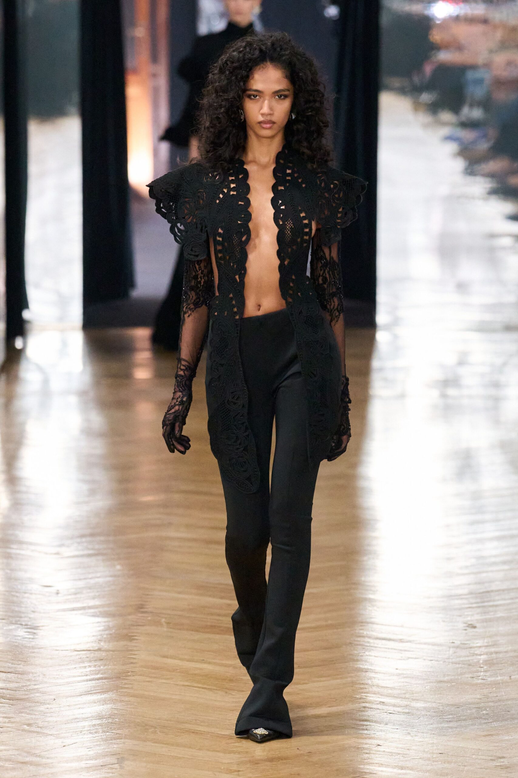 black lace long-sleeve collared fitted embroidered jacket