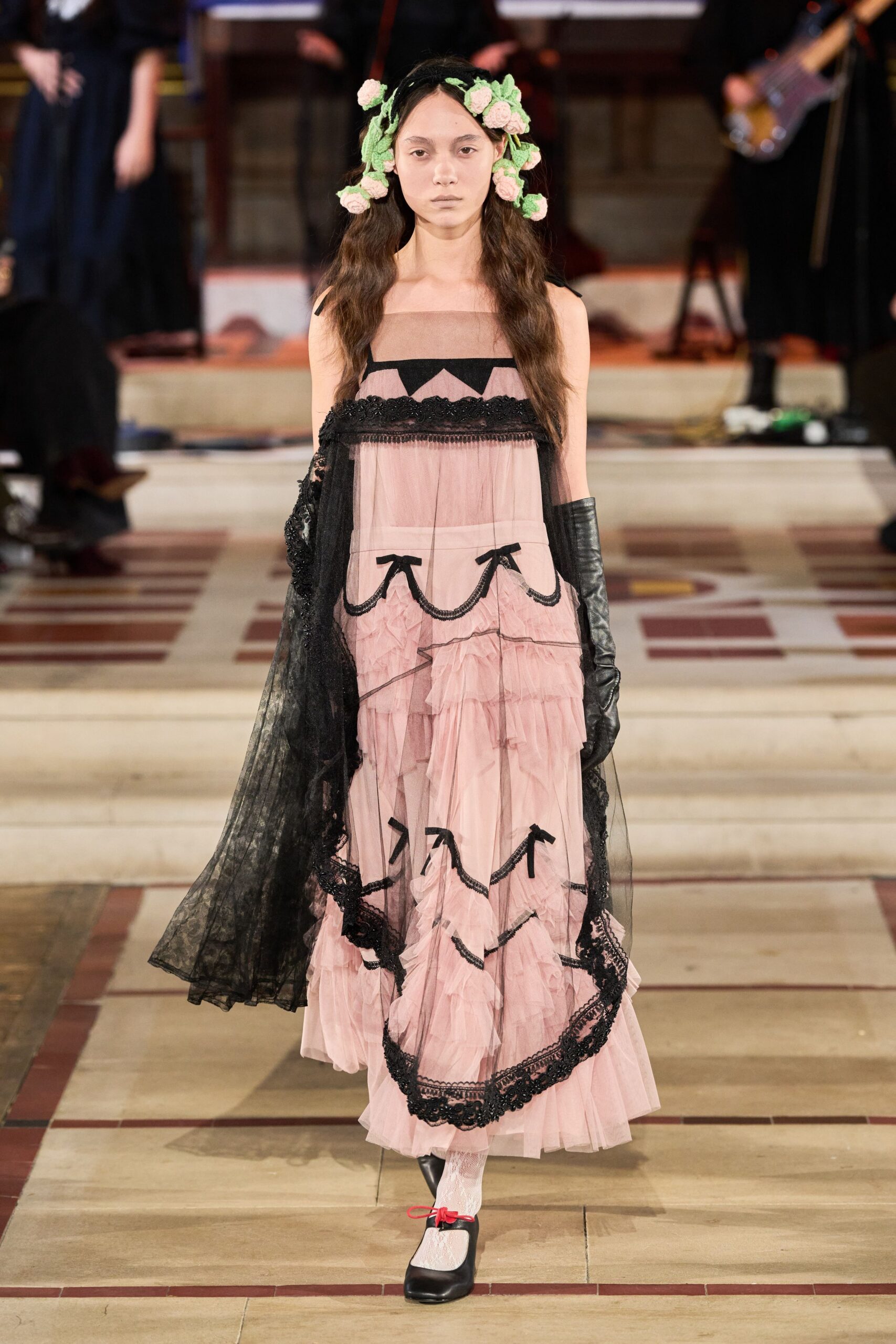 Bora Aksu Fall 2026 Ready-to-Wear Look 13