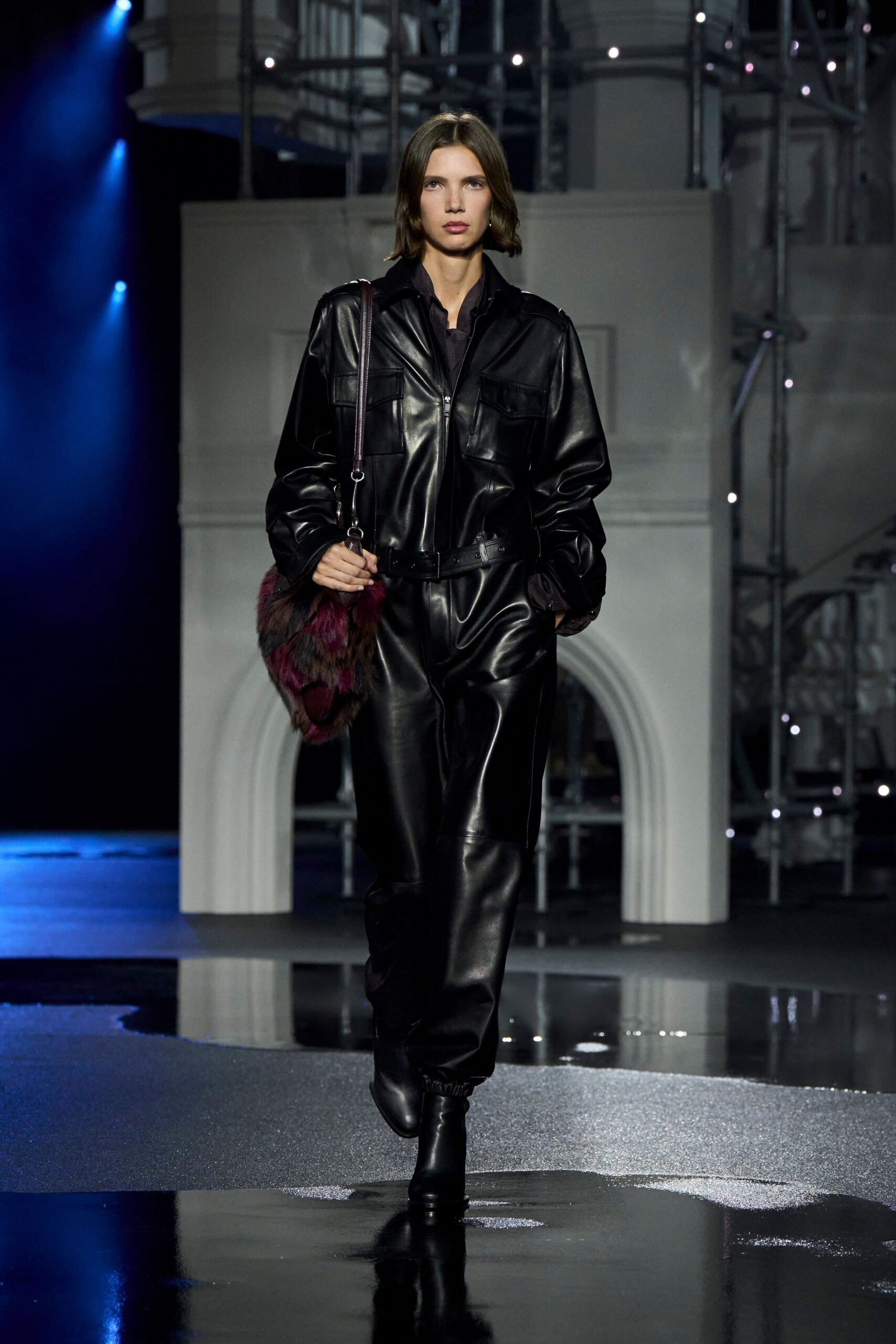Burberry Fall 2026 Ready-to-Wear Look 6