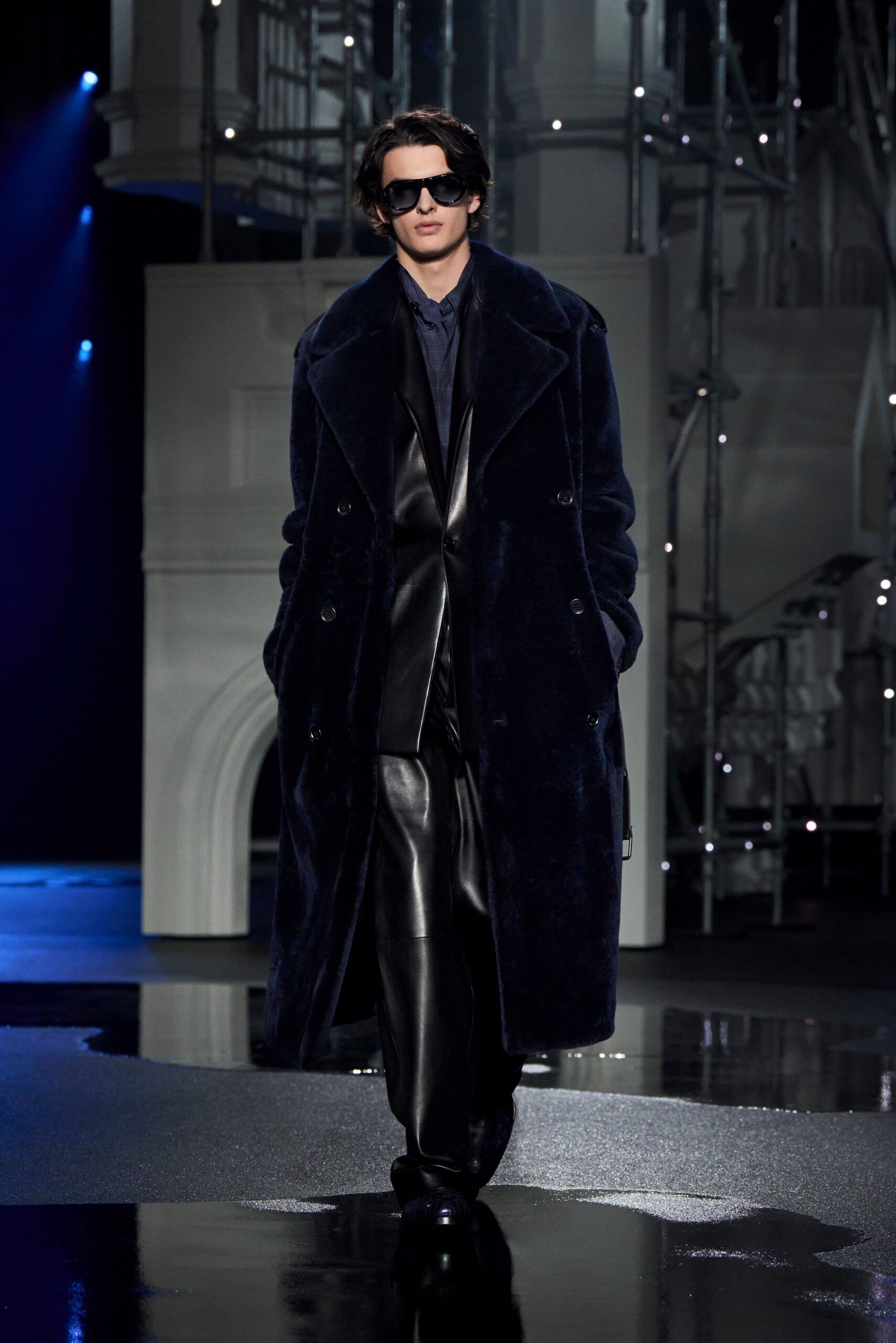 blue fur long-sleeve collared relaxed buttoned coat