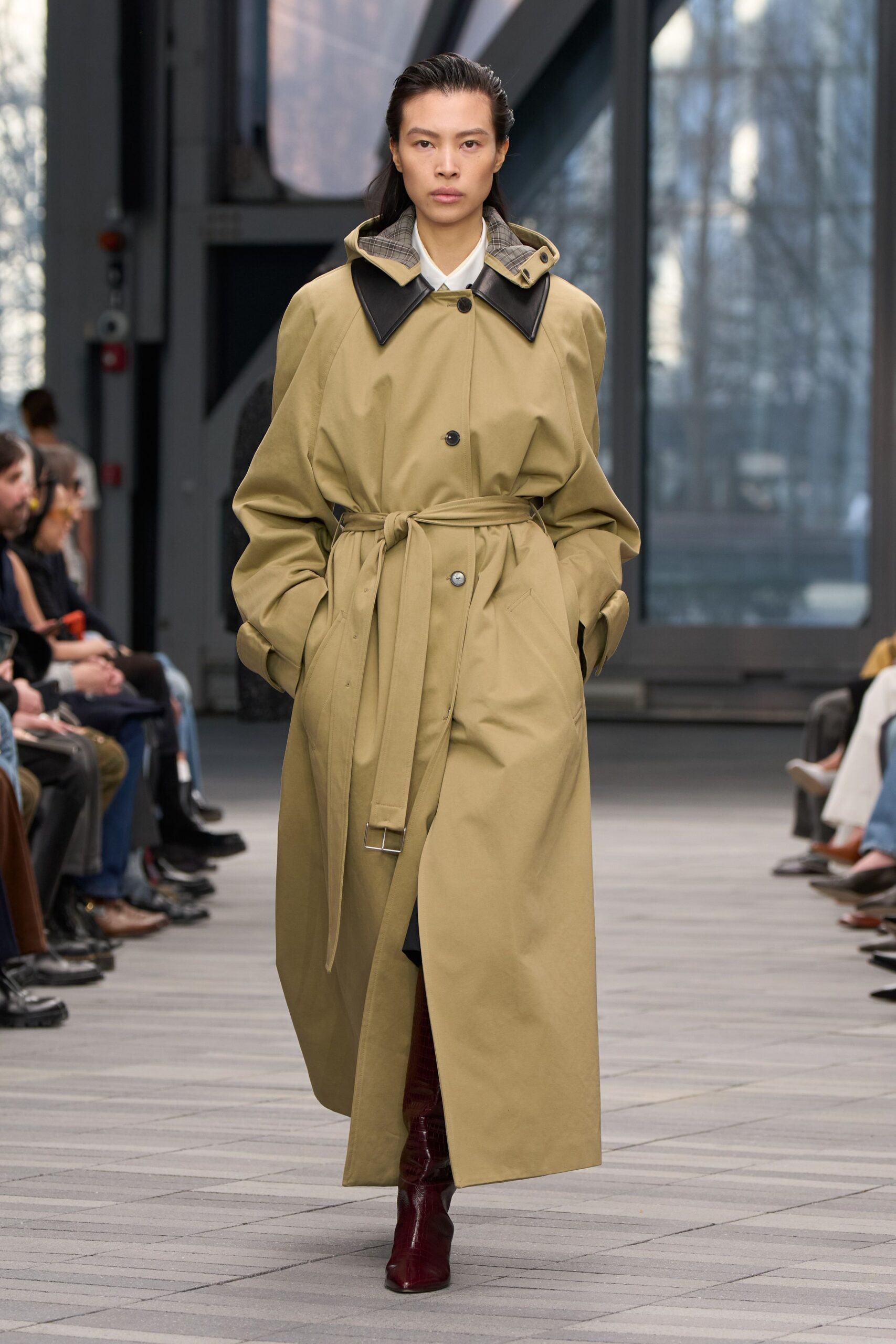 beige cotton long-sleeve collared relaxed belted buttoned trench