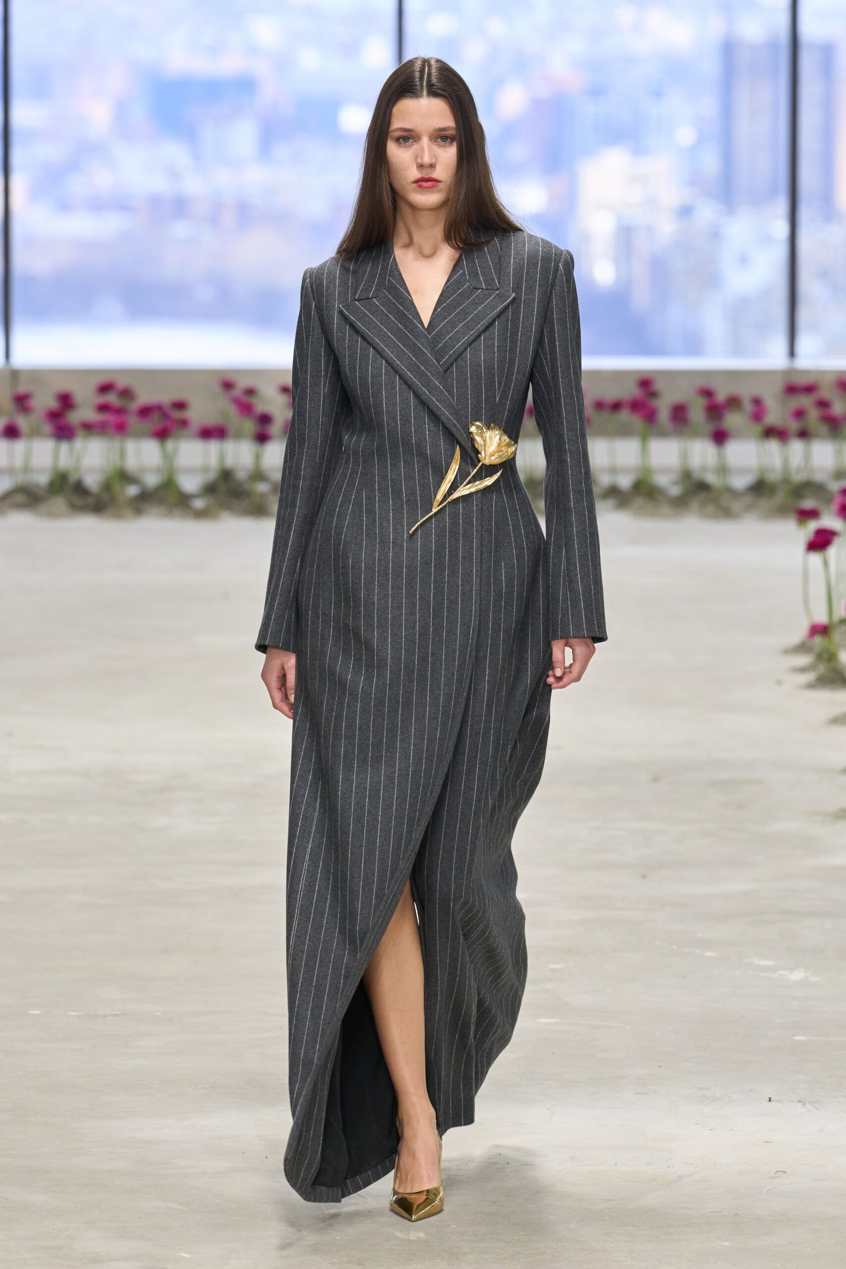 gray wool long-sleeve v-neck fitted striped buttoned gown