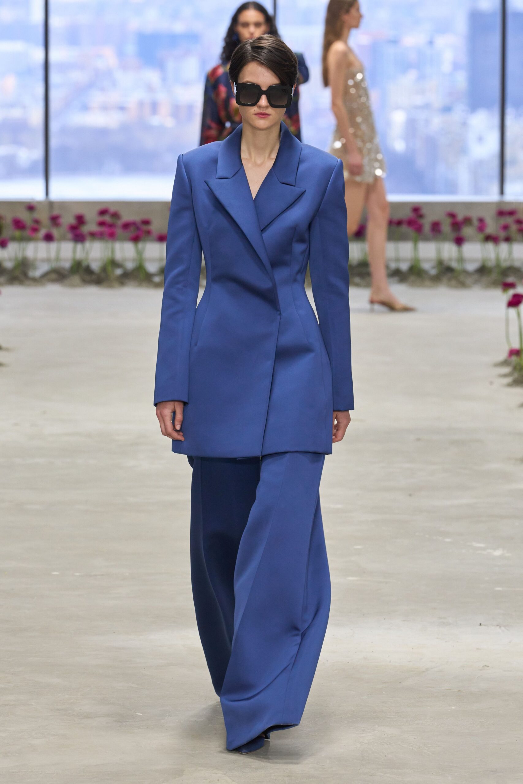 blue silk long-sleeve collared tailored buttoned wide-leg suit