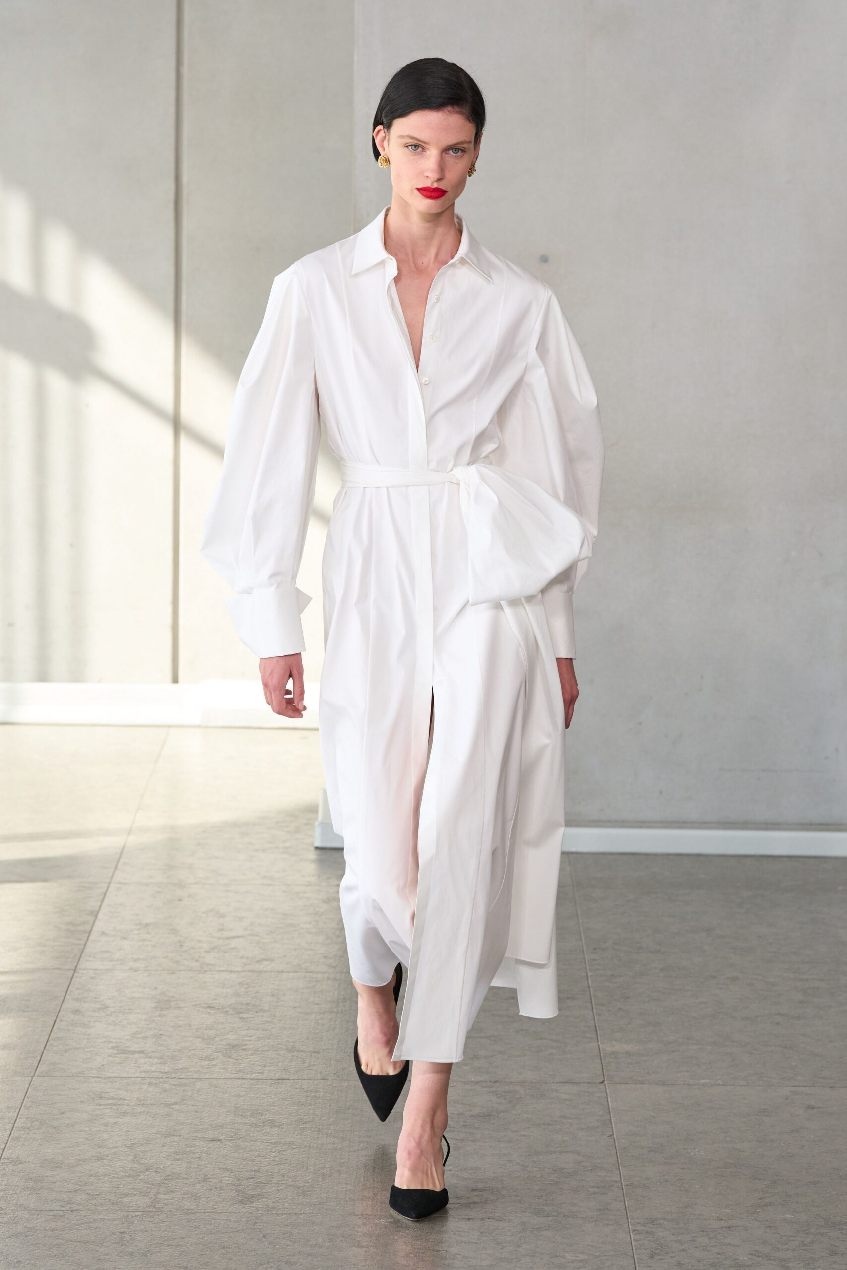 white cotton long-sleeve collared relaxed buttoned belted shirt-dress