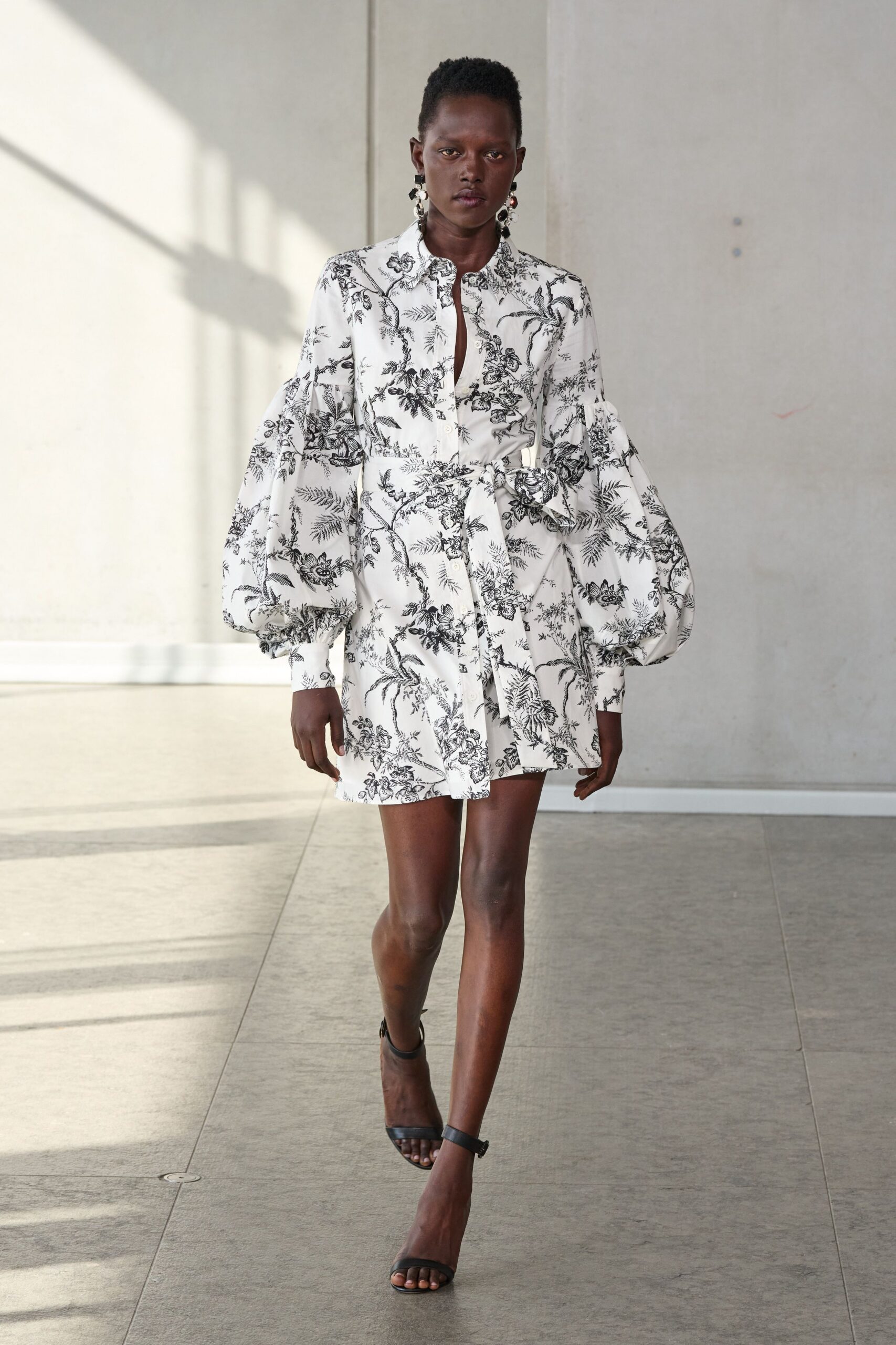 white cotton long-sleeve collared fitted floral buttoned shirt-dress
