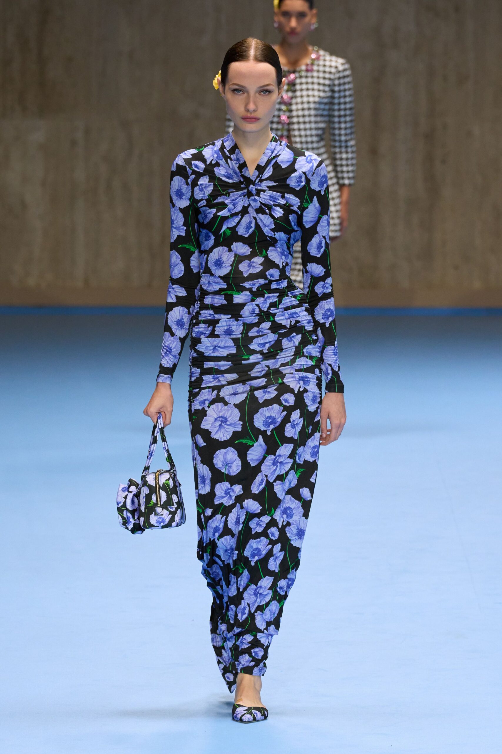 Carolina Herrera Spring 2025 Ready-to-Wear Look 48