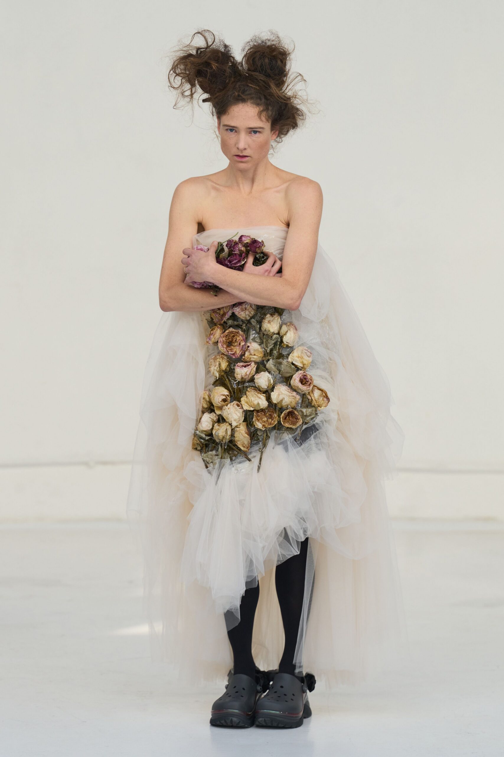 beige tulle sleeveless high-neck fitted floral layered dress