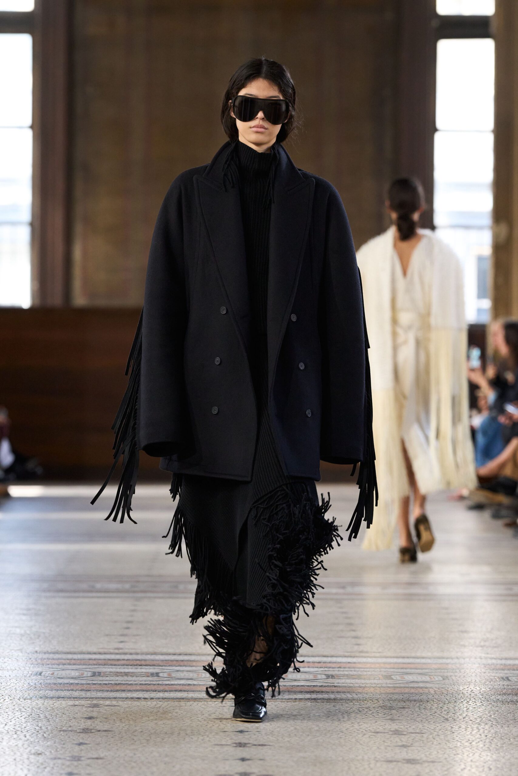 black wool long-sleeve collared oversized fringed coat