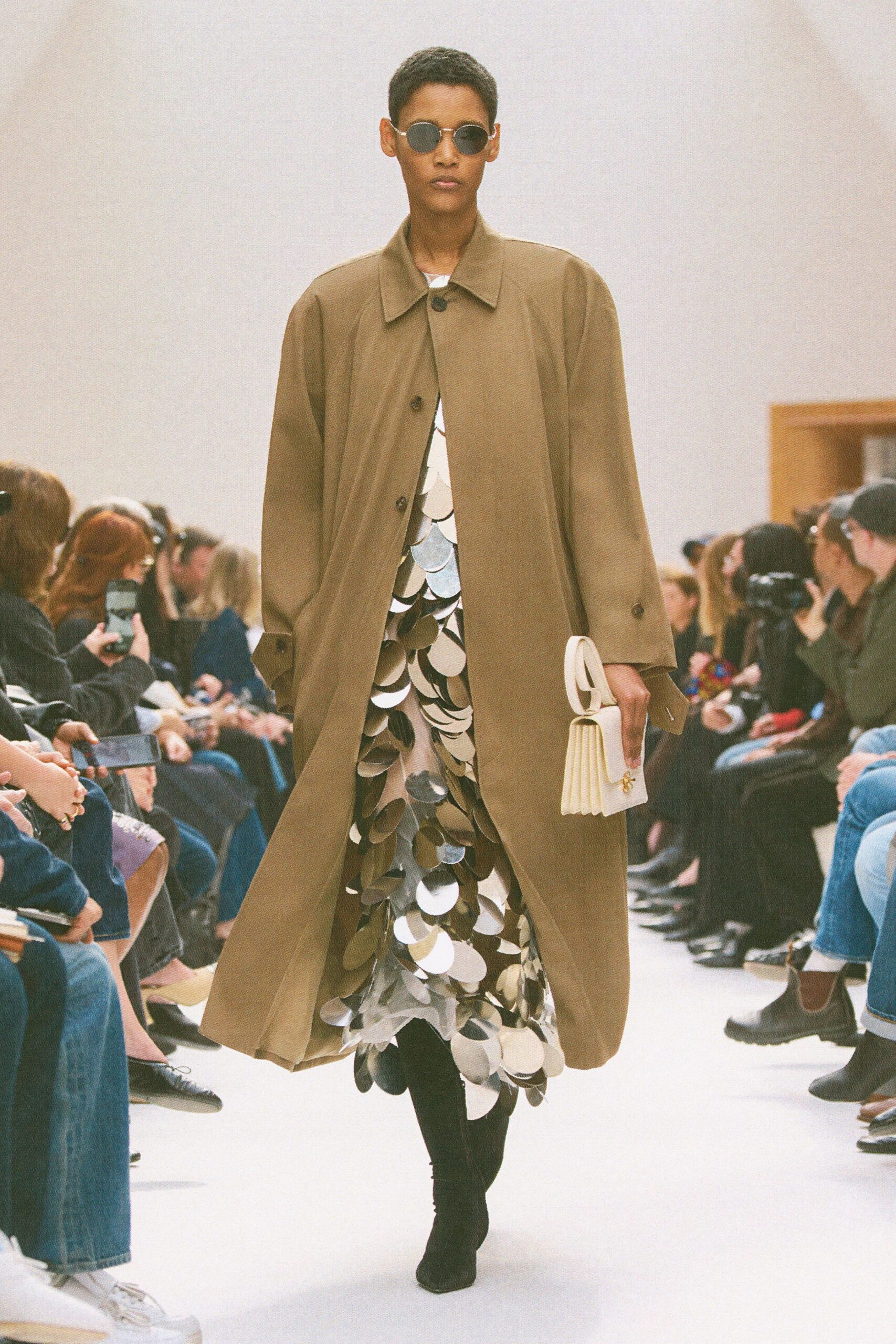 brown wool long-sleeve collared relaxed buttoned maxi coat