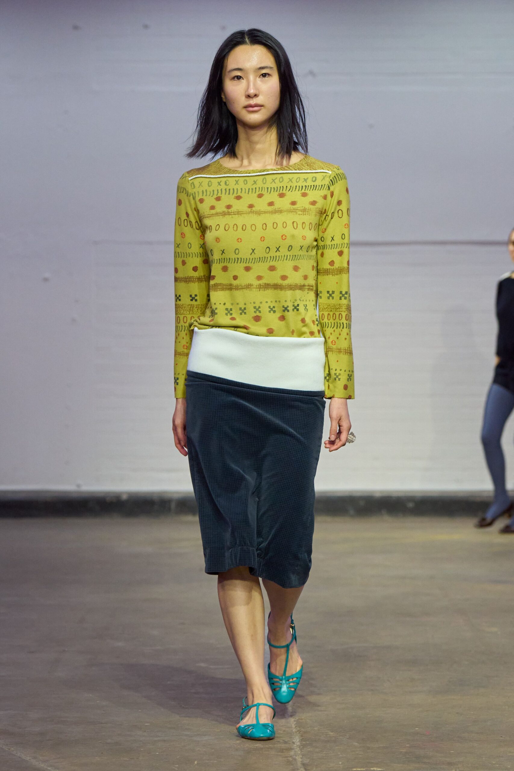 blue cotton fitted straight-leg skirt